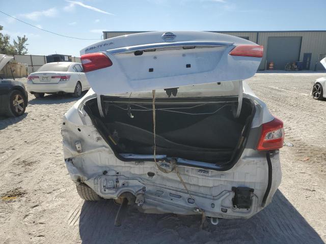 Photo 5 VIN: 3N1AB7AP4KY364758 - NISSAN SENTRA 