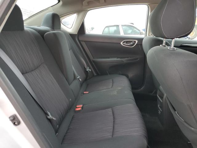 Photo 9 VIN: 3N1AB7AP4KY383083 - NISSAN SENTRA 