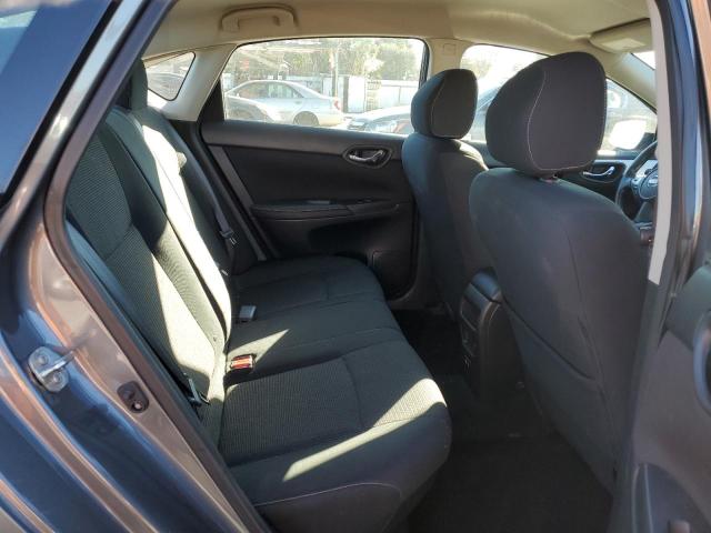 Photo 9 VIN: 3N1AB7AP4KY385691 - NISSAN SENTRA 