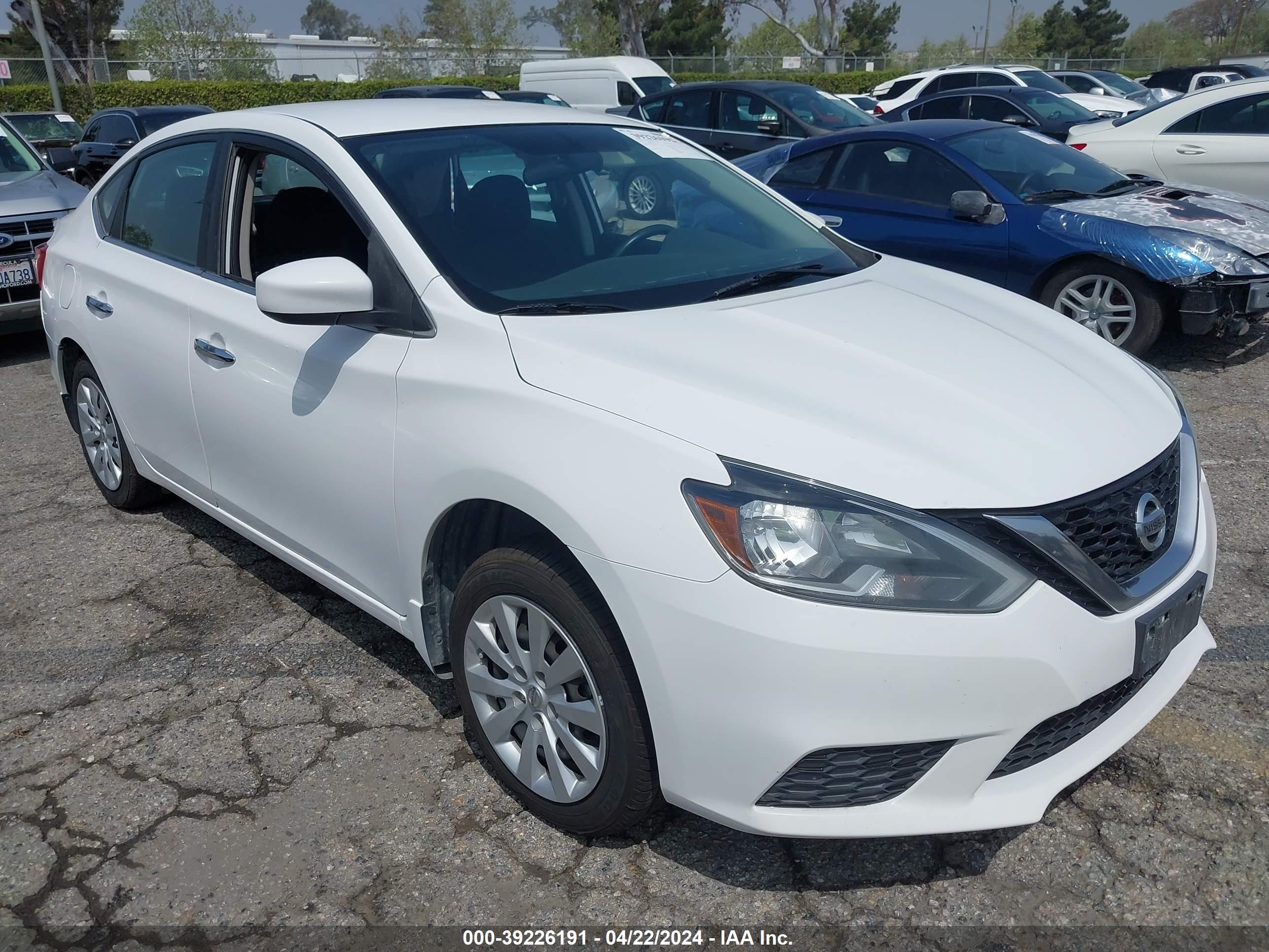 Photo 0 VIN: 3N1AB7AP4KY398554 - NISSAN SENTRA 