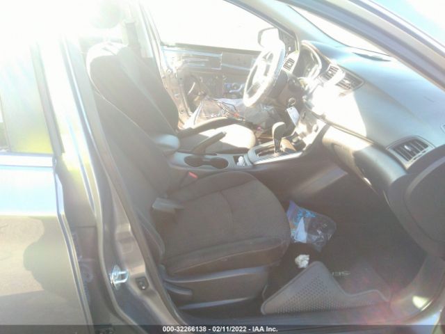 Photo 4 VIN: 3N1AB7AP4KY399865 - NISSAN SENTRA 