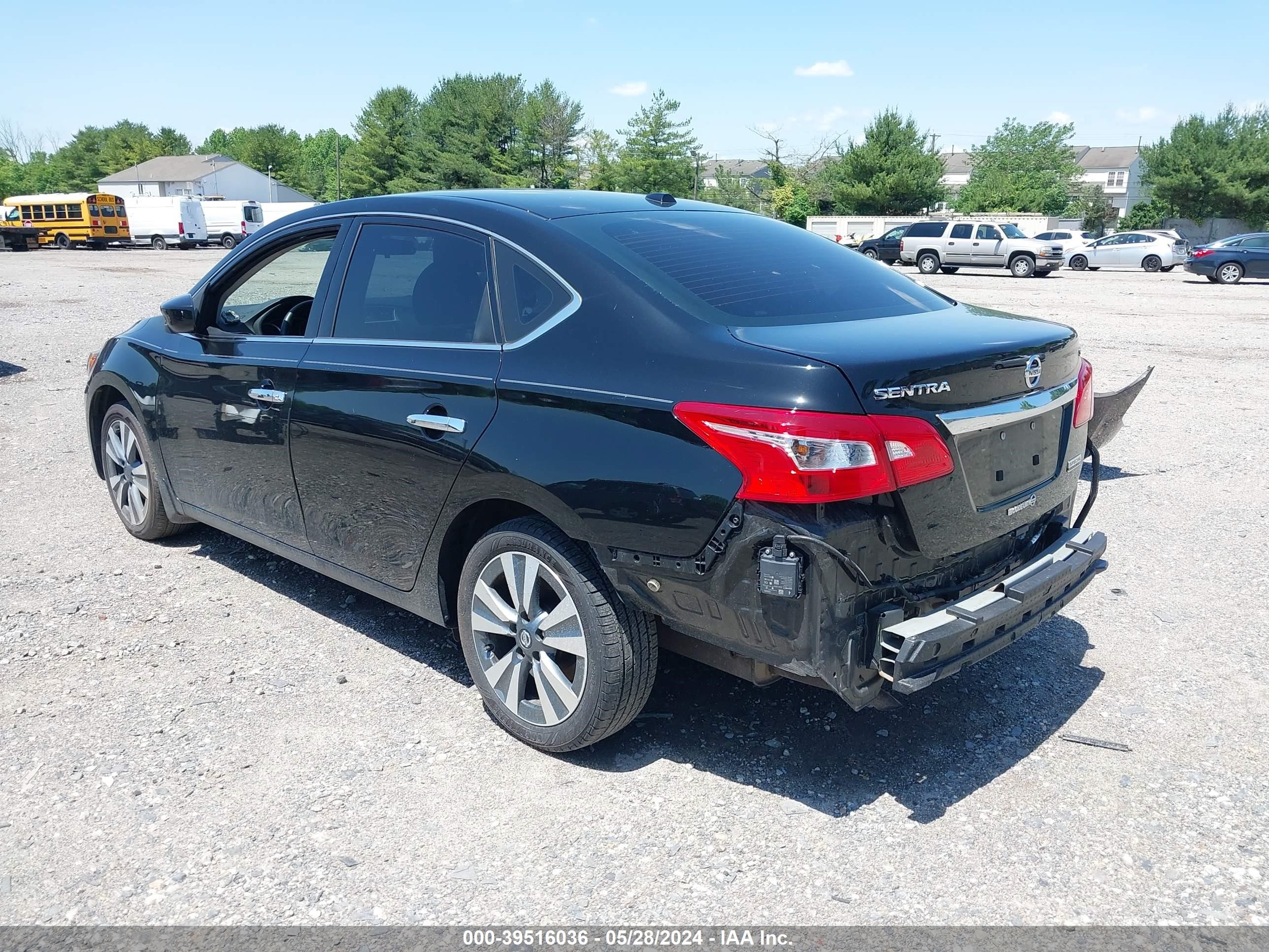 Photo 2 VIN: 3N1AB7AP4KY407186 - NISSAN SENTRA 