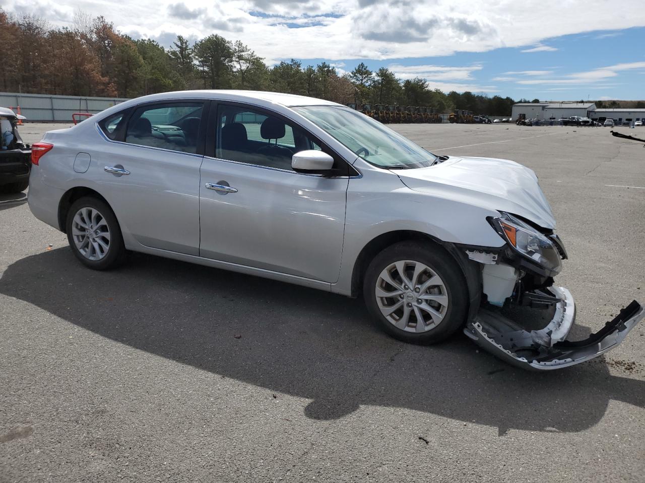 Photo 3 VIN: 3N1AB7AP4KY424246 - NISSAN SENTRA 