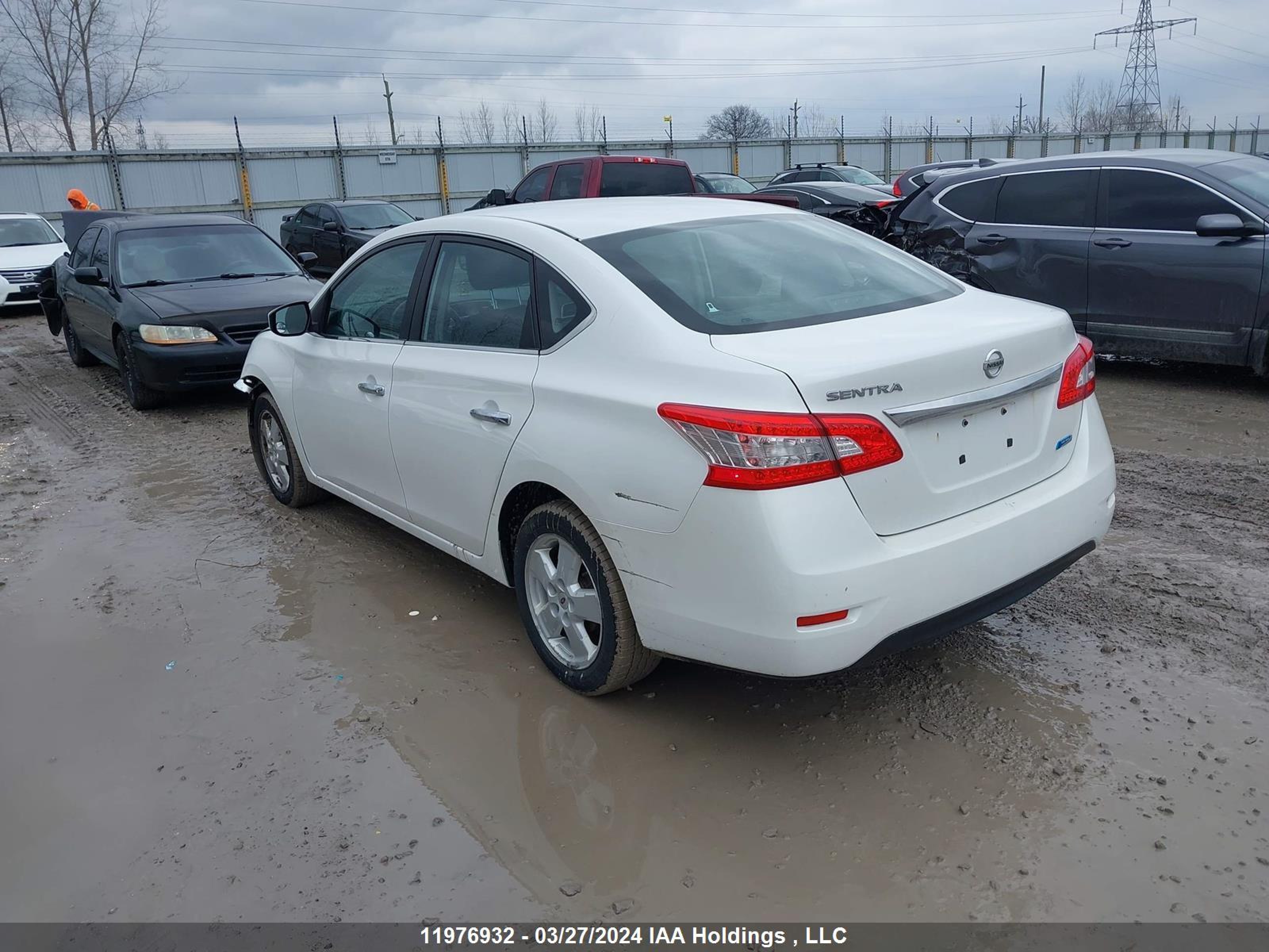 Photo 2 VIN: 3N1AB7AP5EL665282 - NISSAN SENTRA 