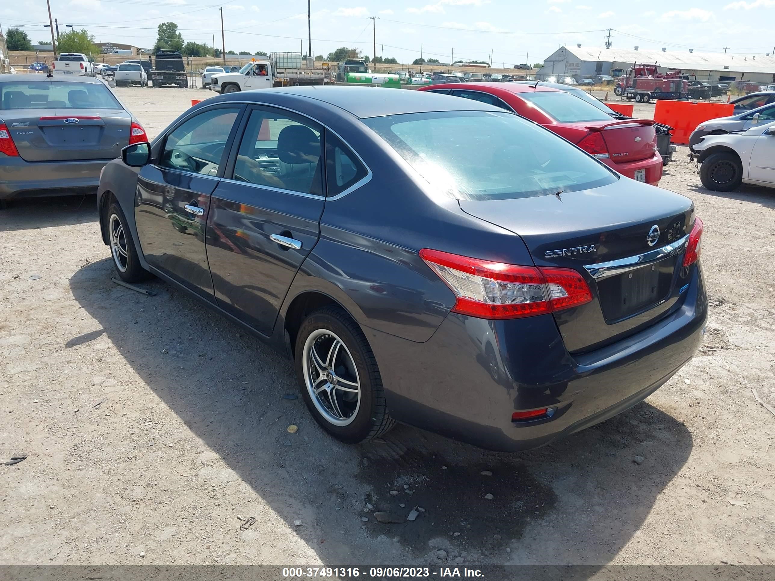 Photo 2 VIN: 3N1AB7AP5EY262602 - NISSAN SENTRA 