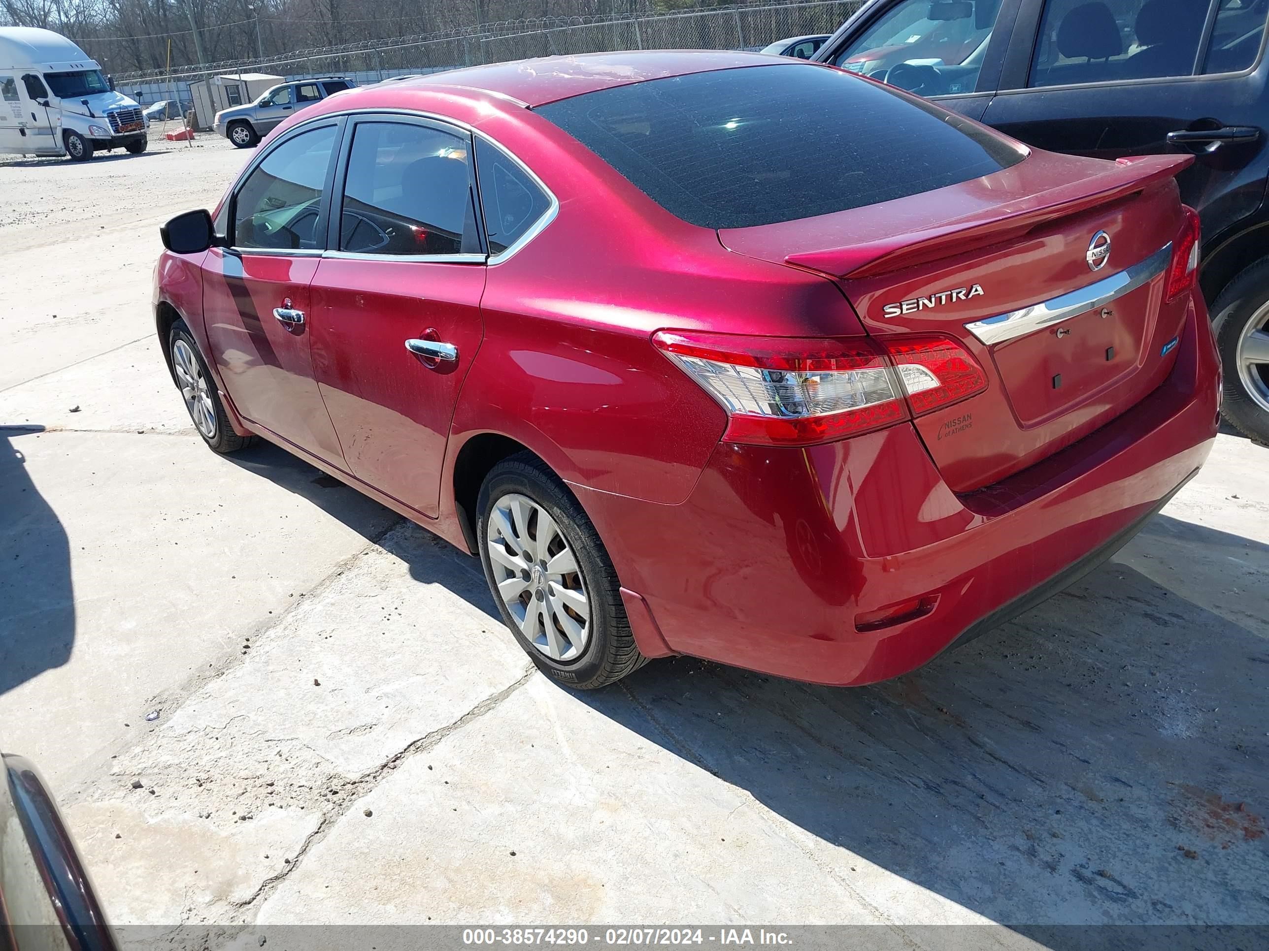 Photo 2 VIN: 3N1AB7AP5EY275687 - NISSAN SENTRA 