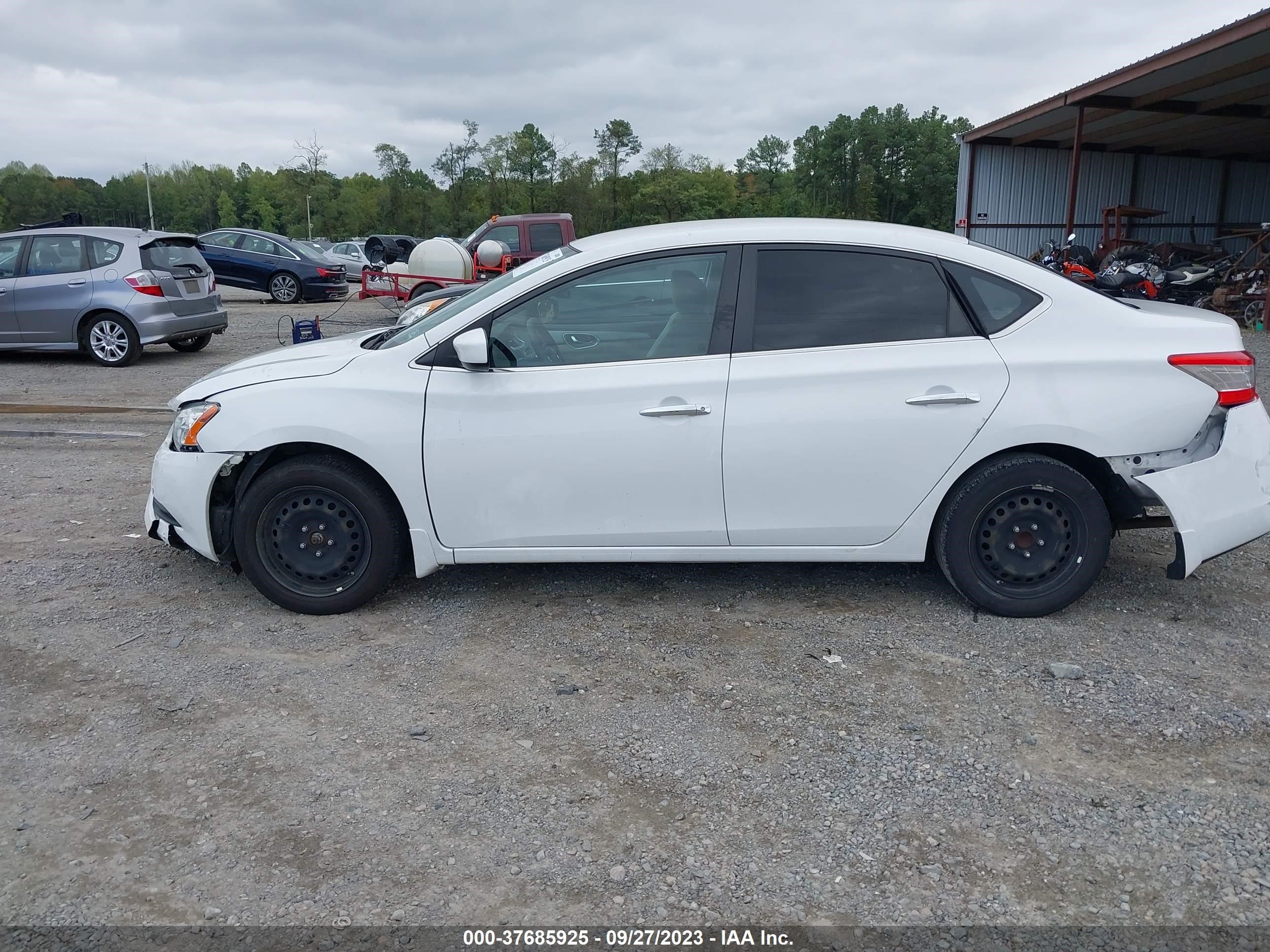 Photo 13 VIN: 3N1AB7AP5FY376472 - NISSAN SENTRA 