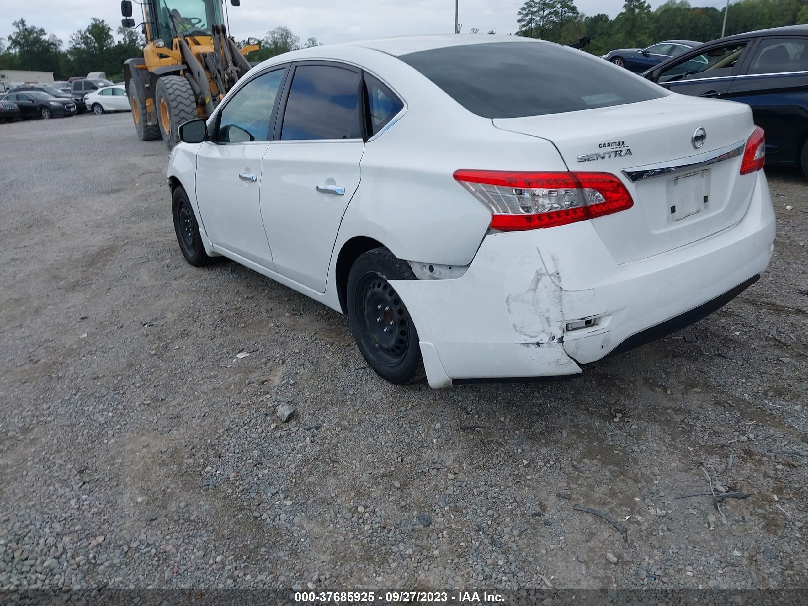 Photo 2 VIN: 3N1AB7AP5FY376472 - NISSAN SENTRA 