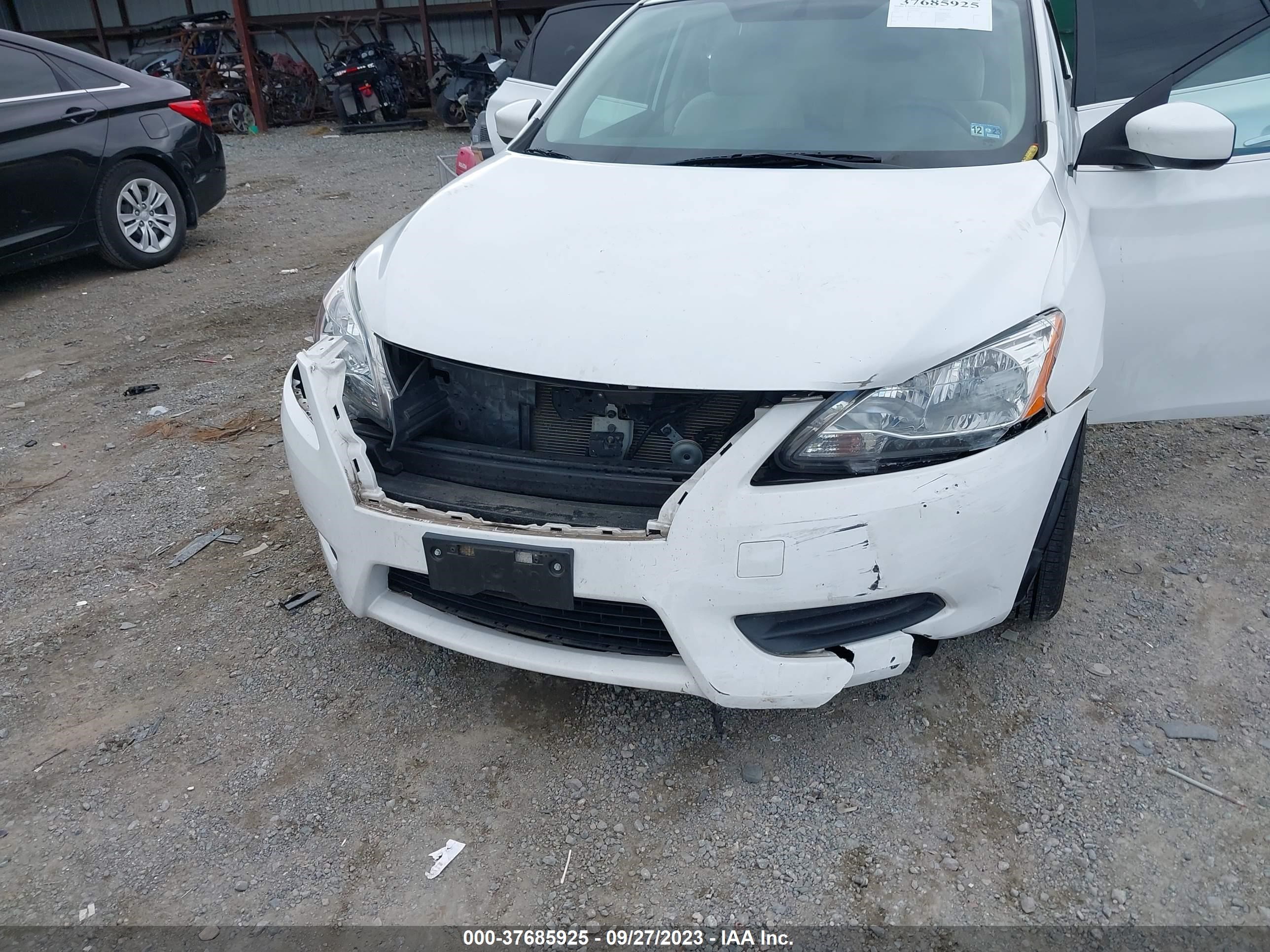 Photo 5 VIN: 3N1AB7AP5FY376472 - NISSAN SENTRA 