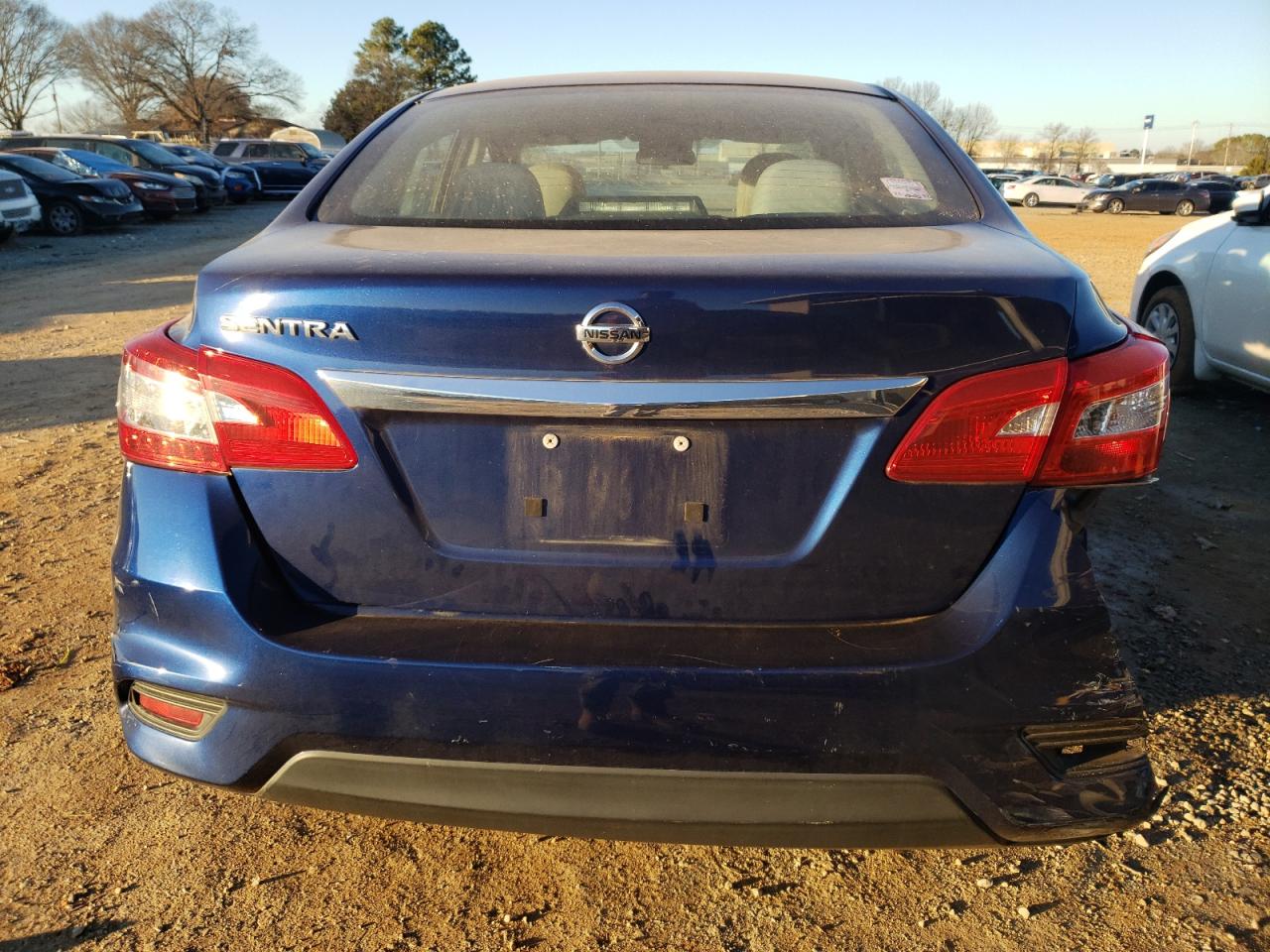 Photo 5 VIN: 3N1AB7AP5GY256821 - NISSAN SENTRA 