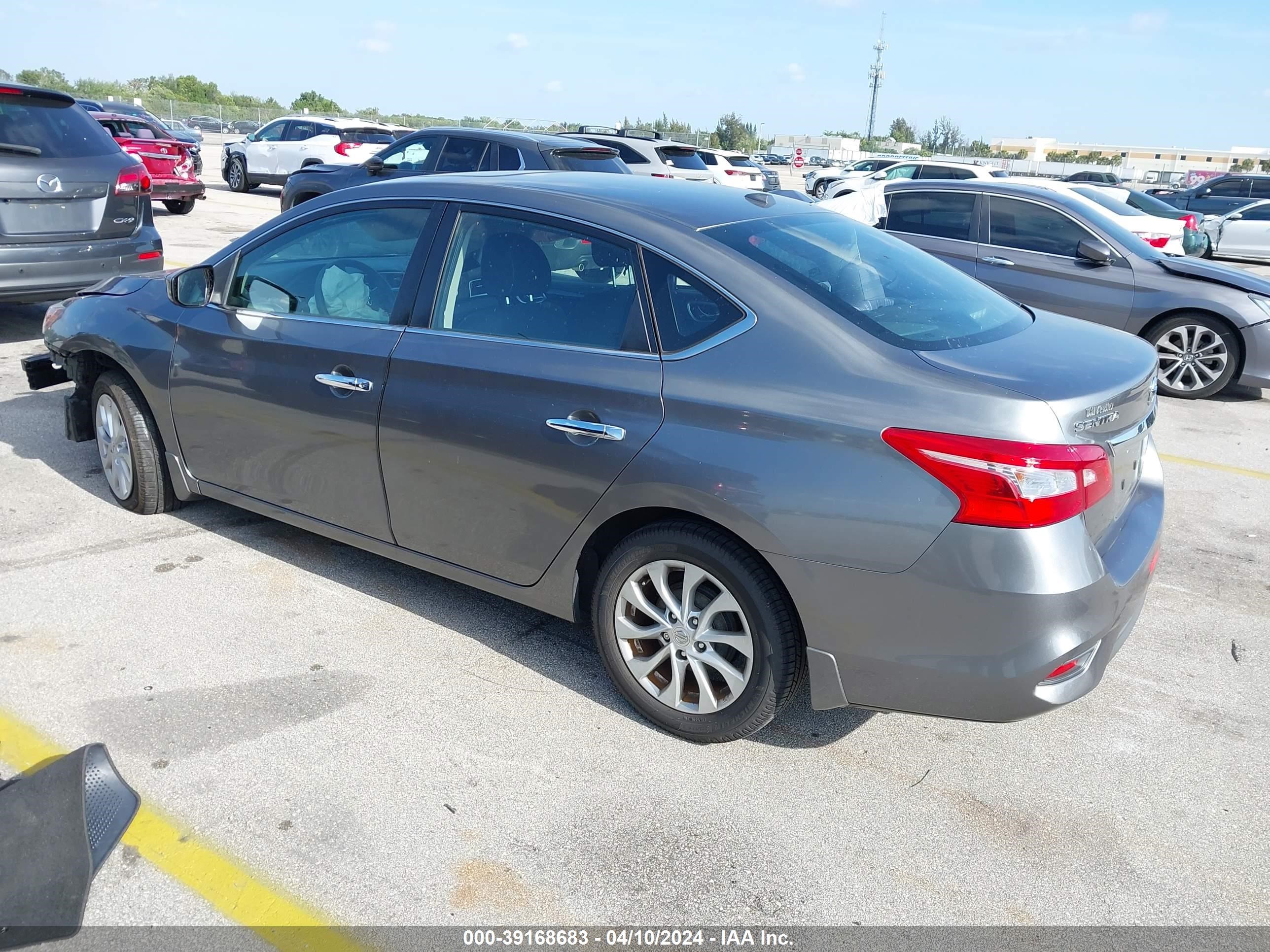 Photo 2 VIN: 3N1AB7AP5HY273698 - NISSAN SENTRA 