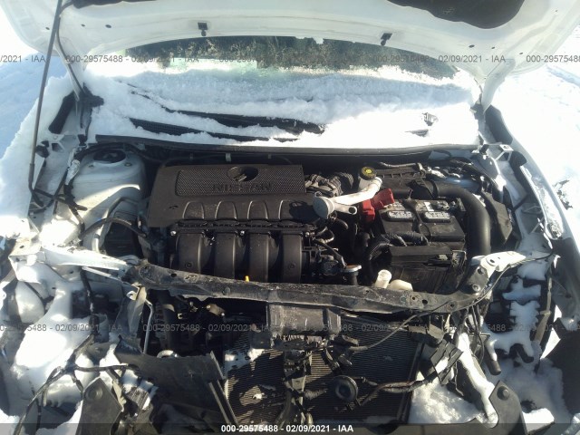 Photo 9 VIN: 3N1AB7AP5HY300947 - NISSAN SENTRA 