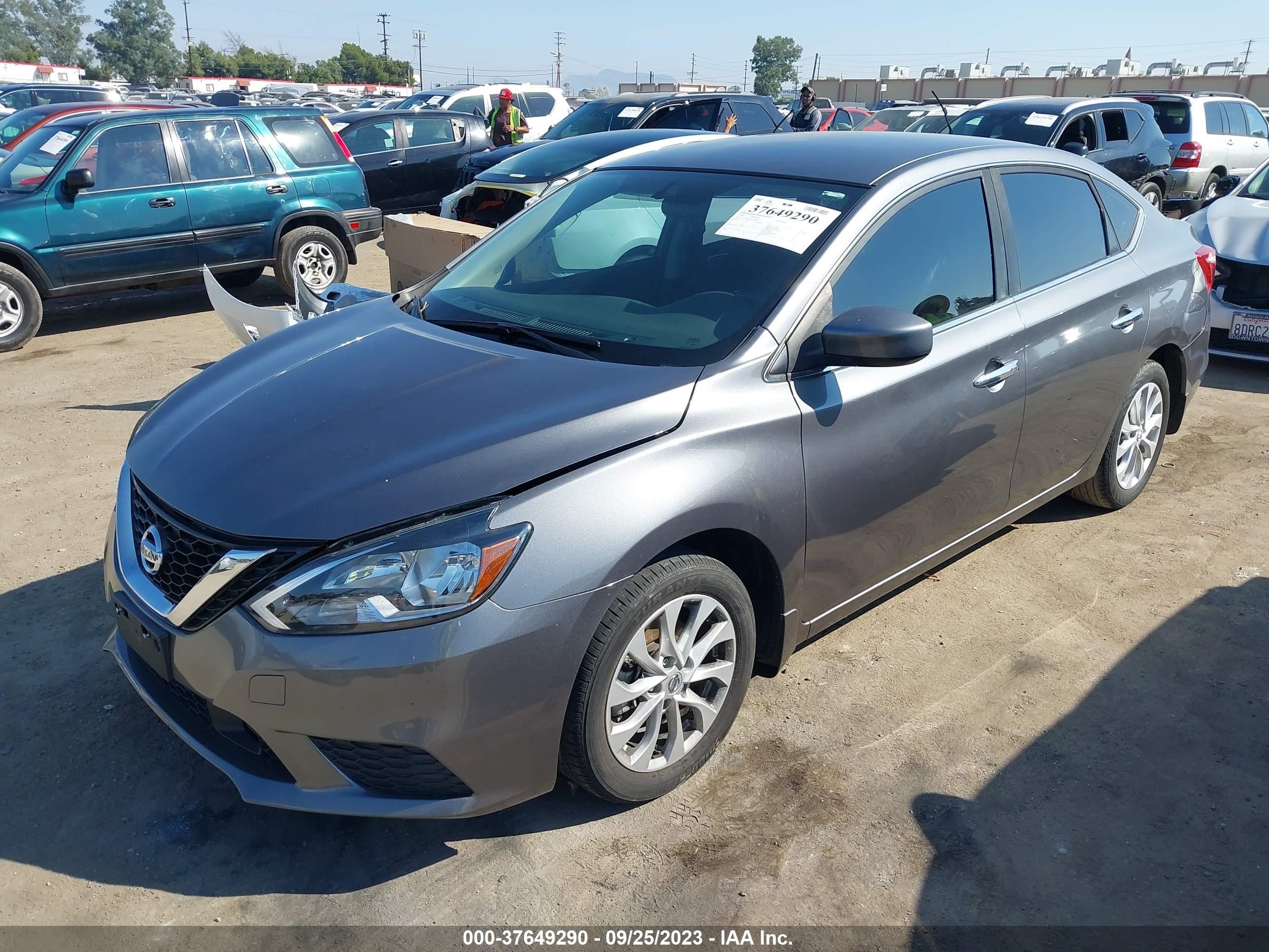 Photo 1 VIN: 3N1AB7AP5JL625486 - NISSAN SENTRA 