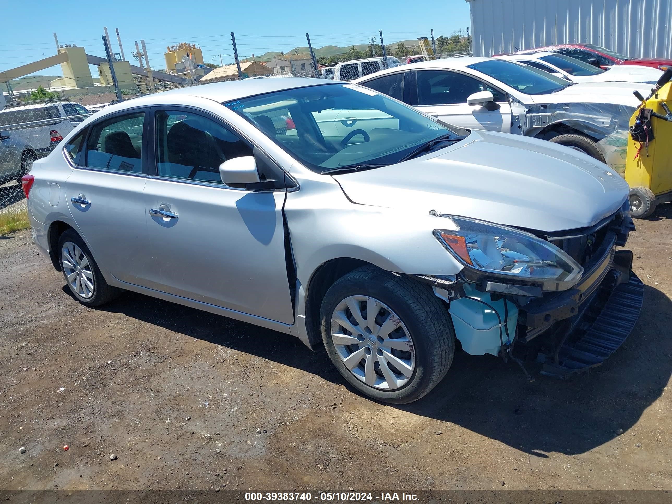 Photo 0 VIN: 3N1AB7AP5JY233269 - NISSAN SENTRA 