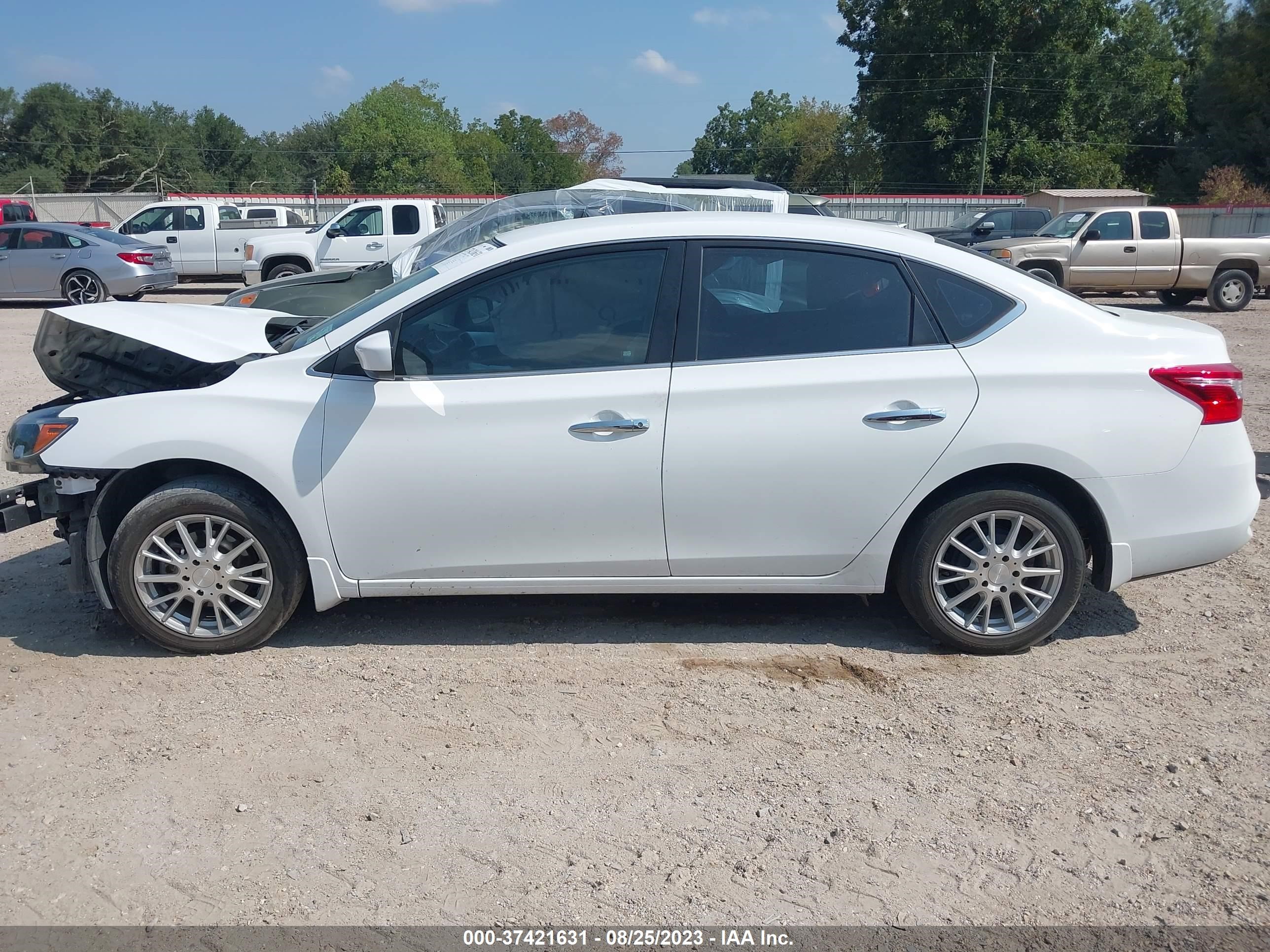 Photo 14 VIN: 3N1AB7AP5JY235779 - NISSAN SENTRA 