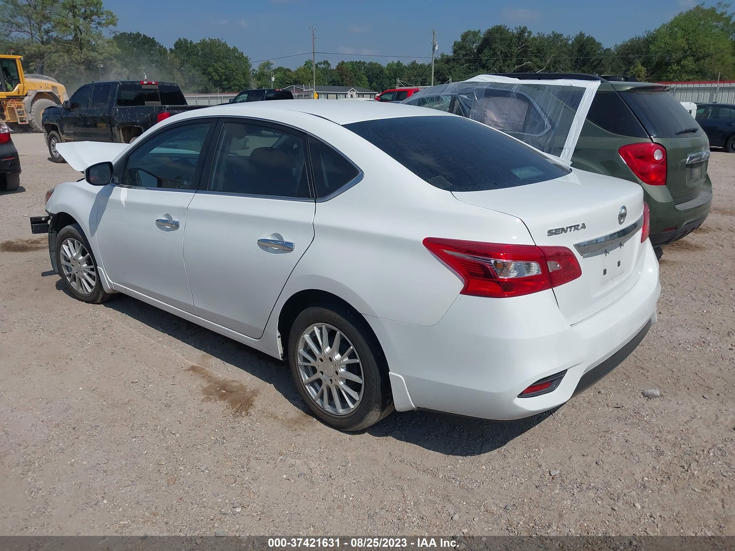 Photo 2 VIN: 3N1AB7AP5JY235779 - NISSAN SENTRA 