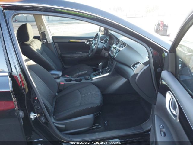 Photo 4 VIN: 3N1AB7AP5JY270211 - NISSAN SENTRA 