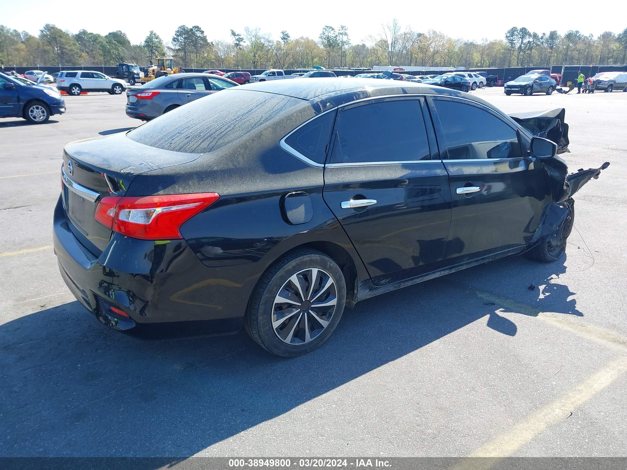 Photo 3 VIN: 3N1AB7AP5JY336689 - NISSAN SENTRA 