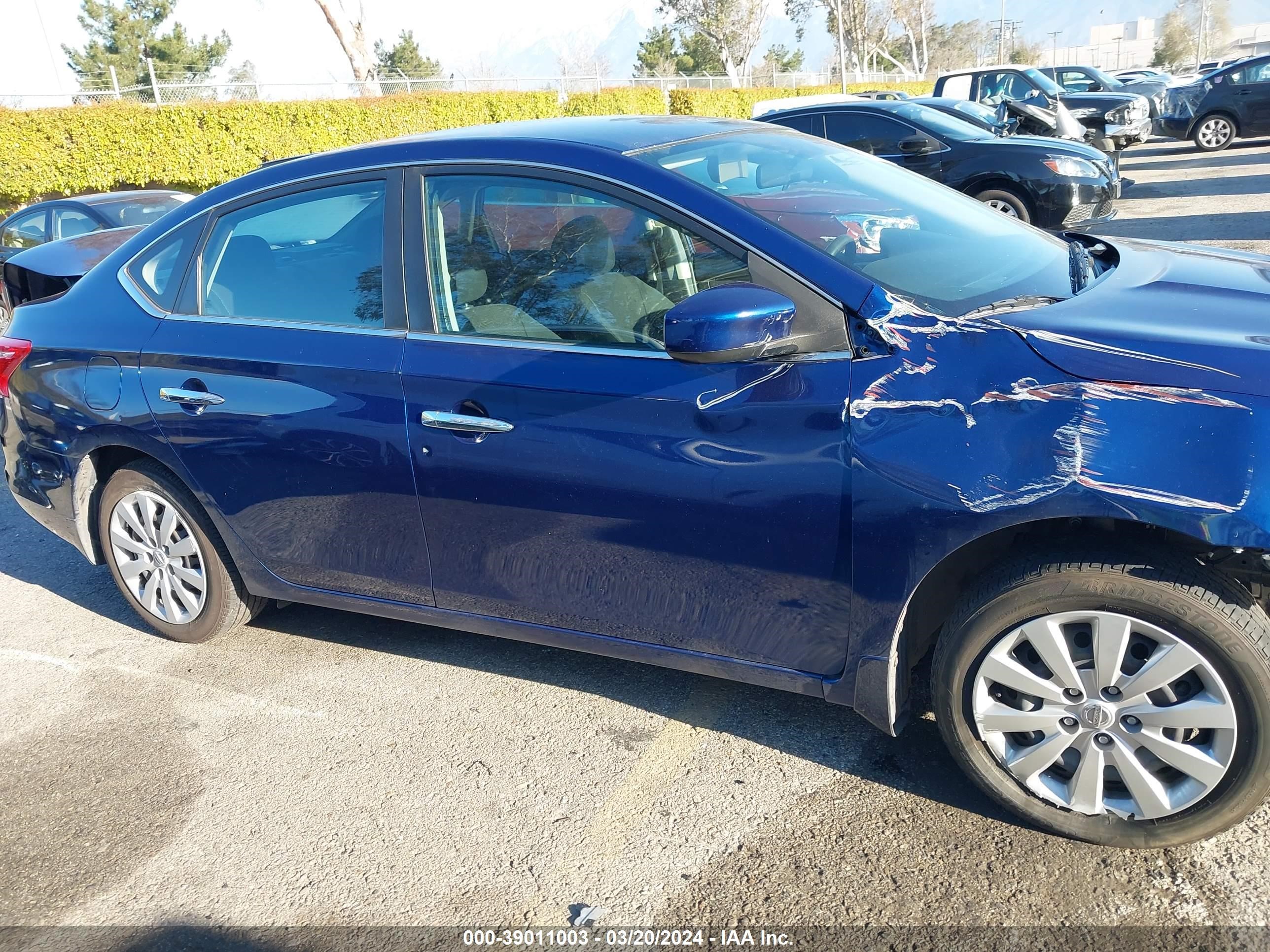 Photo 13 VIN: 3N1AB7AP5KY209295 - NISSAN SENTRA 