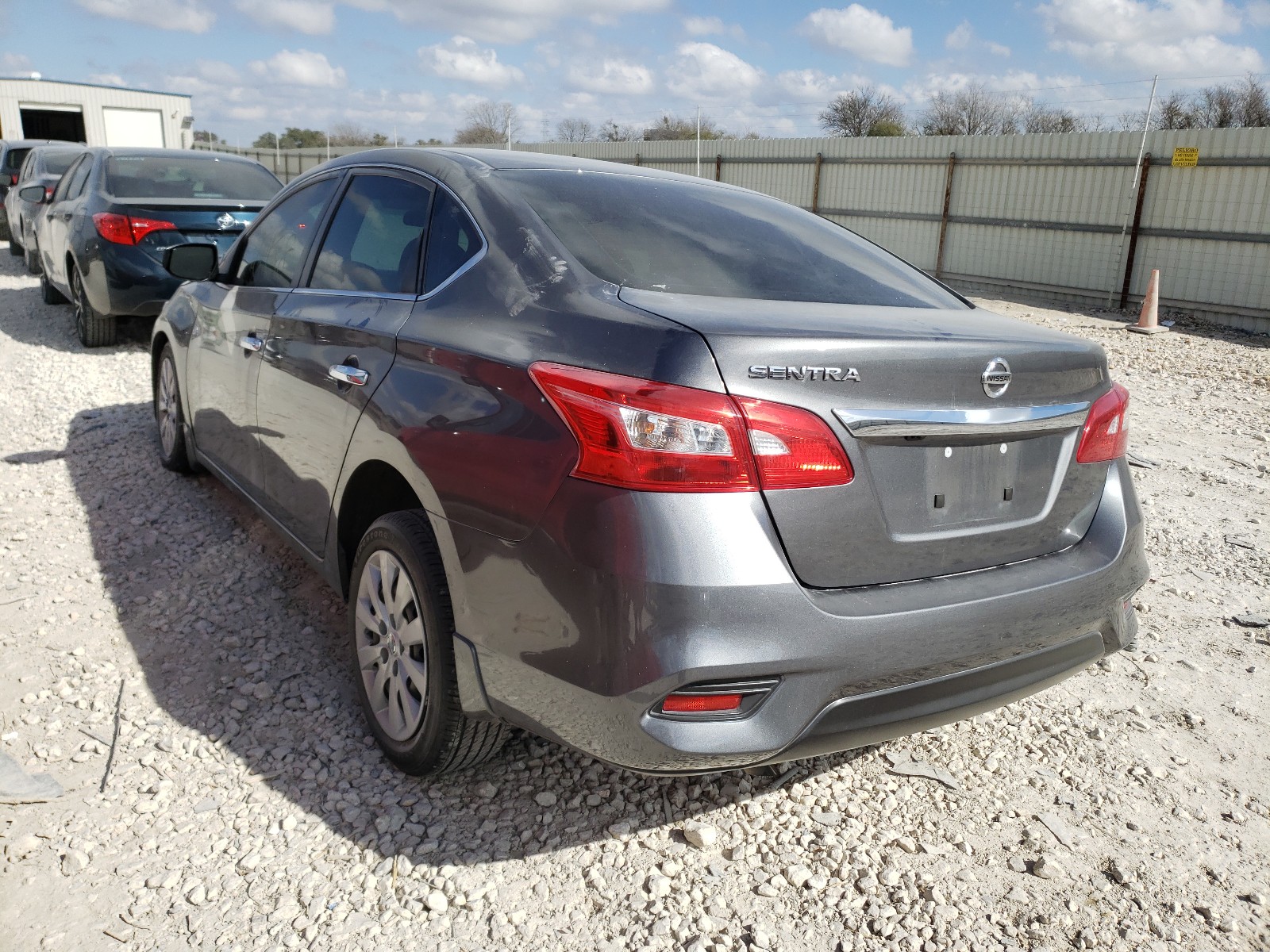 Photo 2 VIN: 3N1AB7AP5KY245438 - NISSAN SENTRA S 