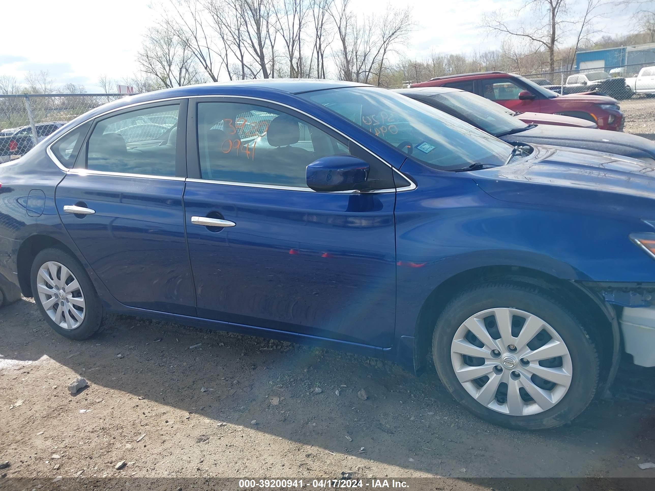 Photo 13 VIN: 3N1AB7AP5KY253555 - NISSAN SENTRA 