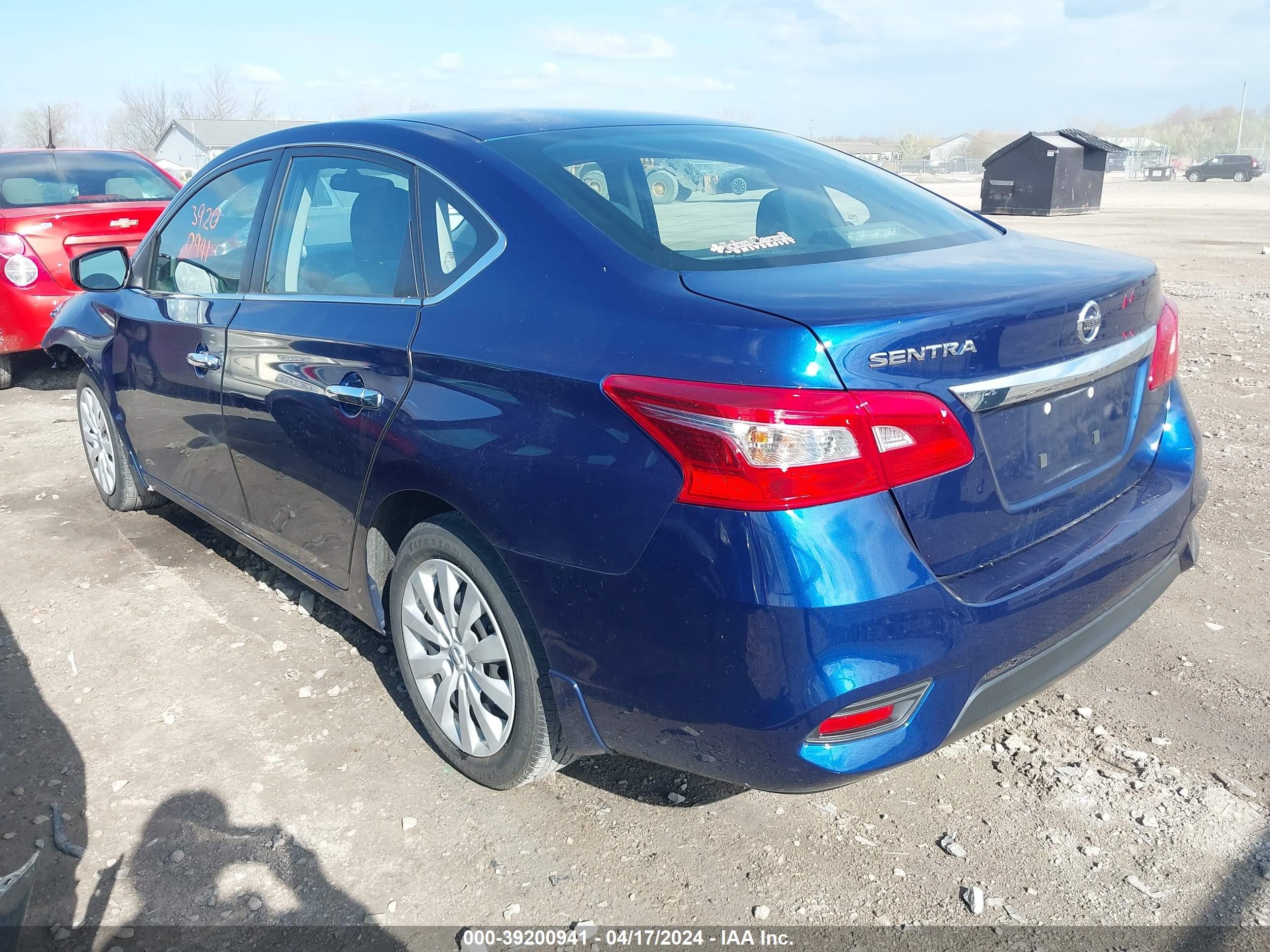 Photo 2 VIN: 3N1AB7AP5KY253555 - NISSAN SENTRA 