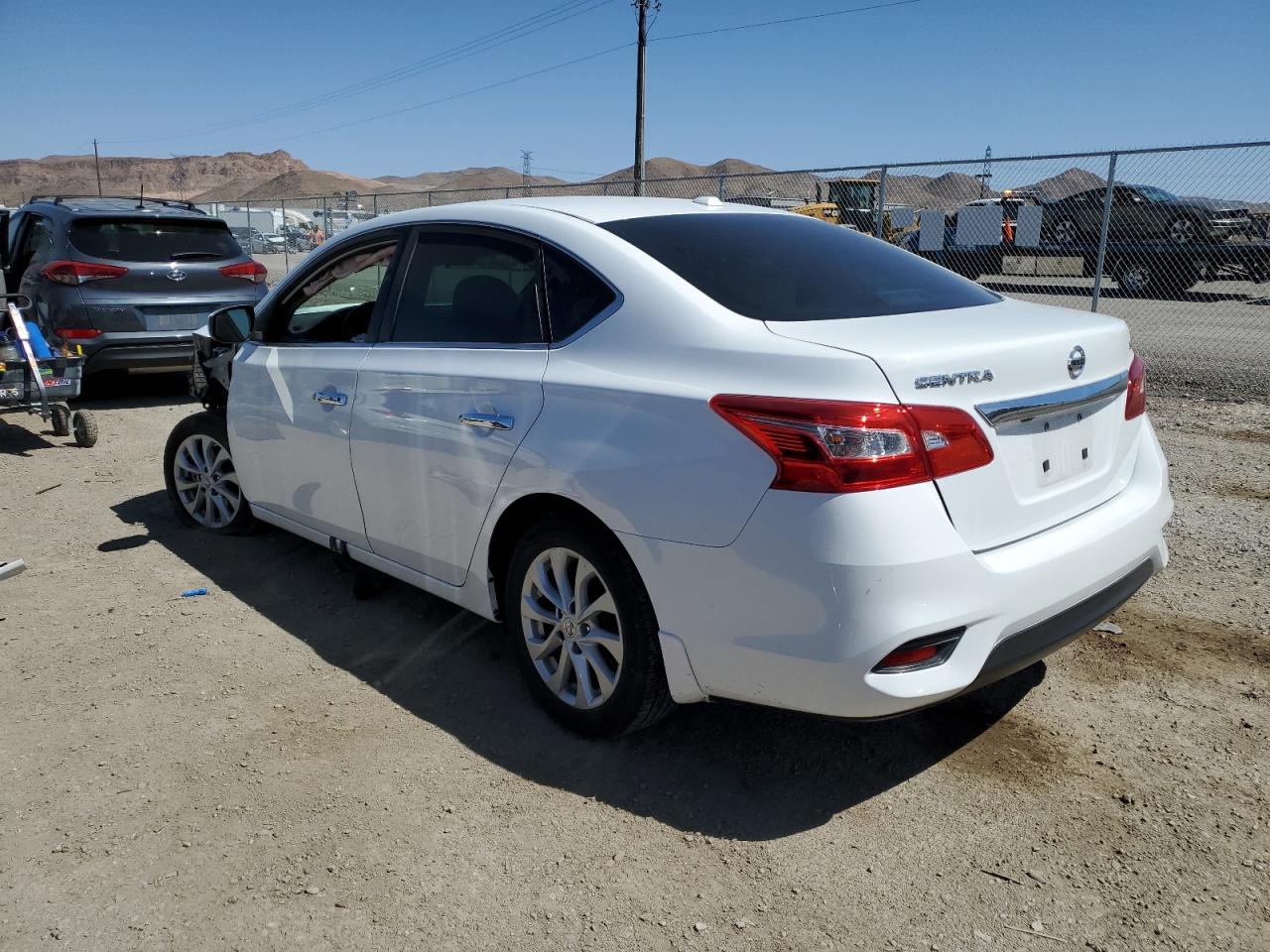 Photo 1 VIN: 3N1AB7AP5KY285647 - NISSAN SENTRA 