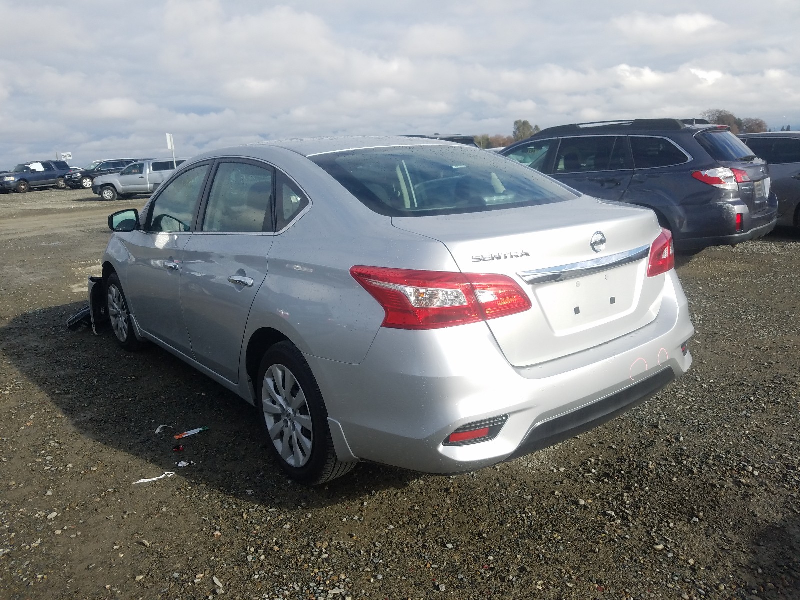 Photo 2 VIN: 3N1AB7AP5KY421419 - NISSAN SENTRA S 