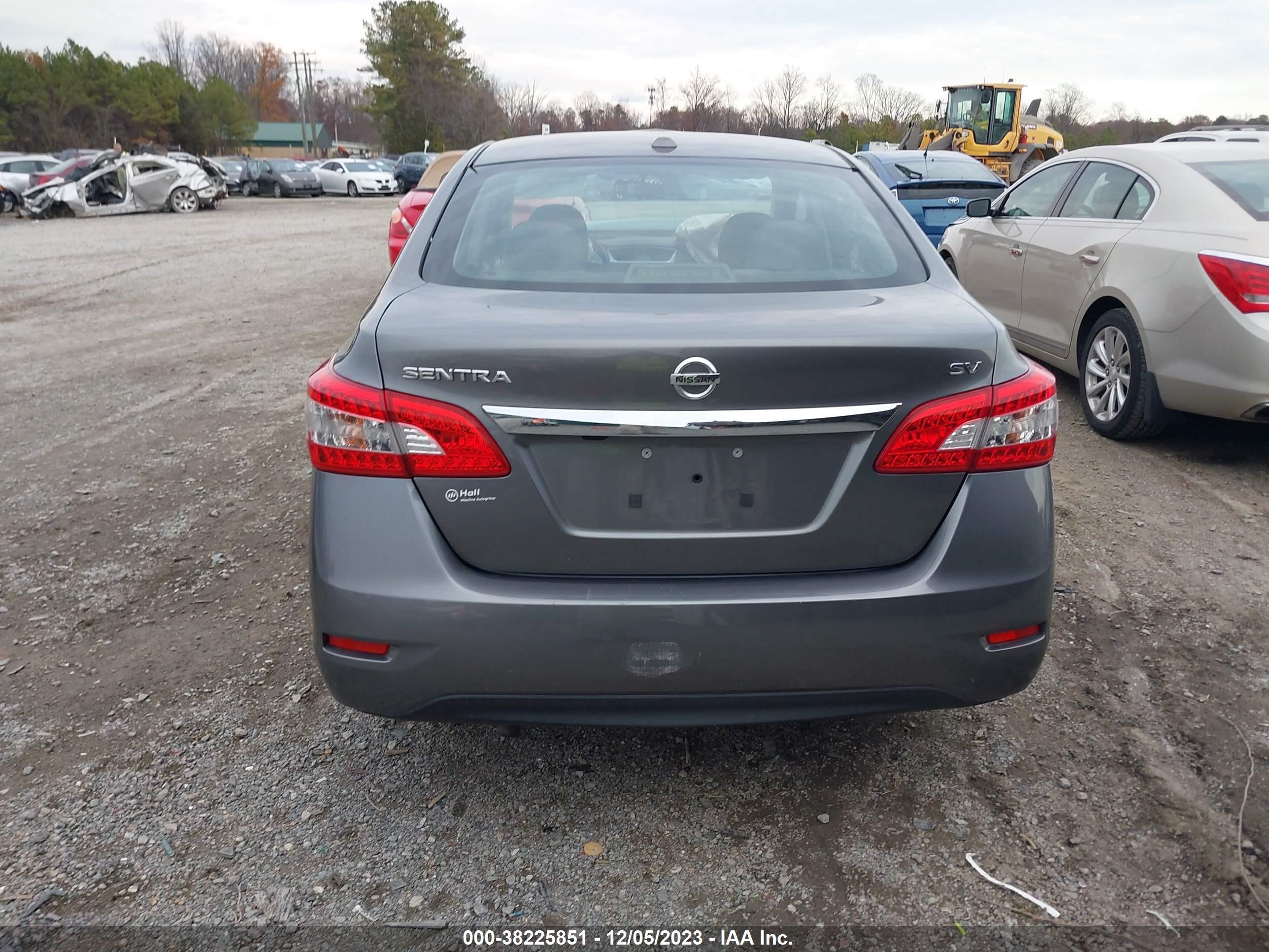 Photo 15 VIN: 3N1AB7AP6FY230792 - NISSAN SENTRA 