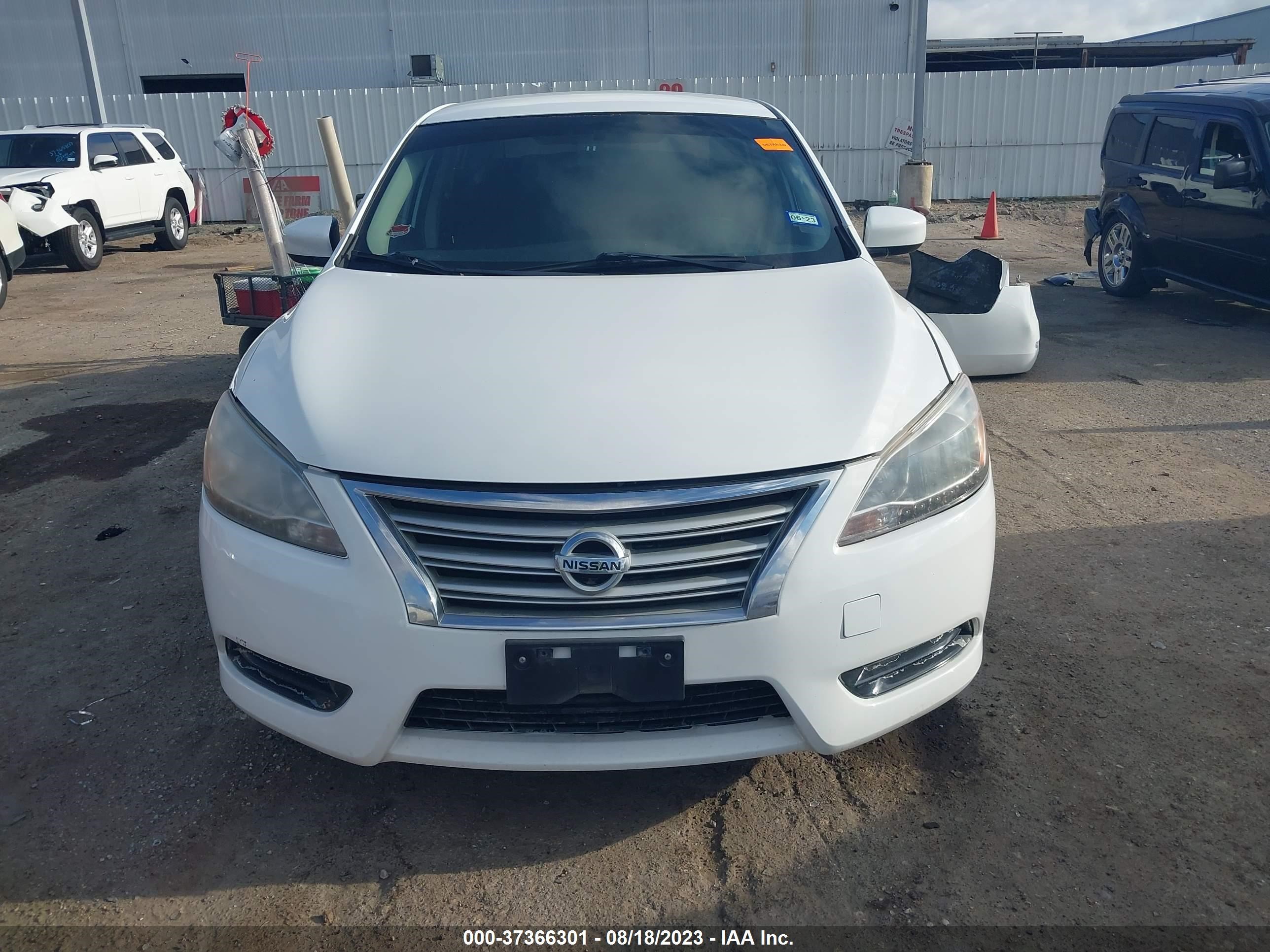 Photo 12 VIN: 3N1AB7AP6FY245891 - NISSAN SENTRA 