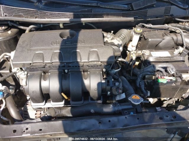 Photo 9 VIN: 3N1AB7AP6GL646484 - NISSAN SENTRA 