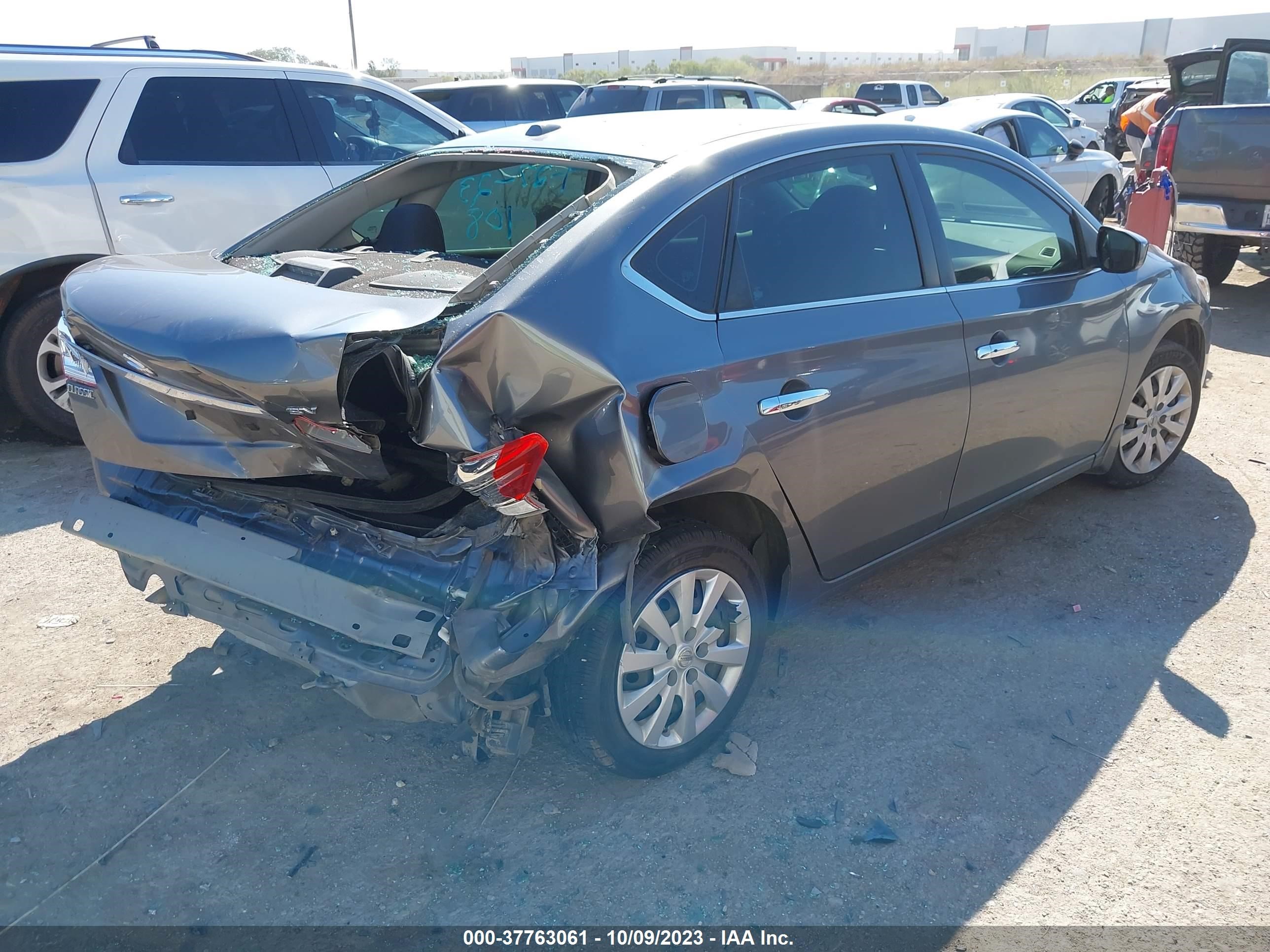 Photo 3 VIN: 3N1AB7AP6GY227294 - NISSAN SENTRA 