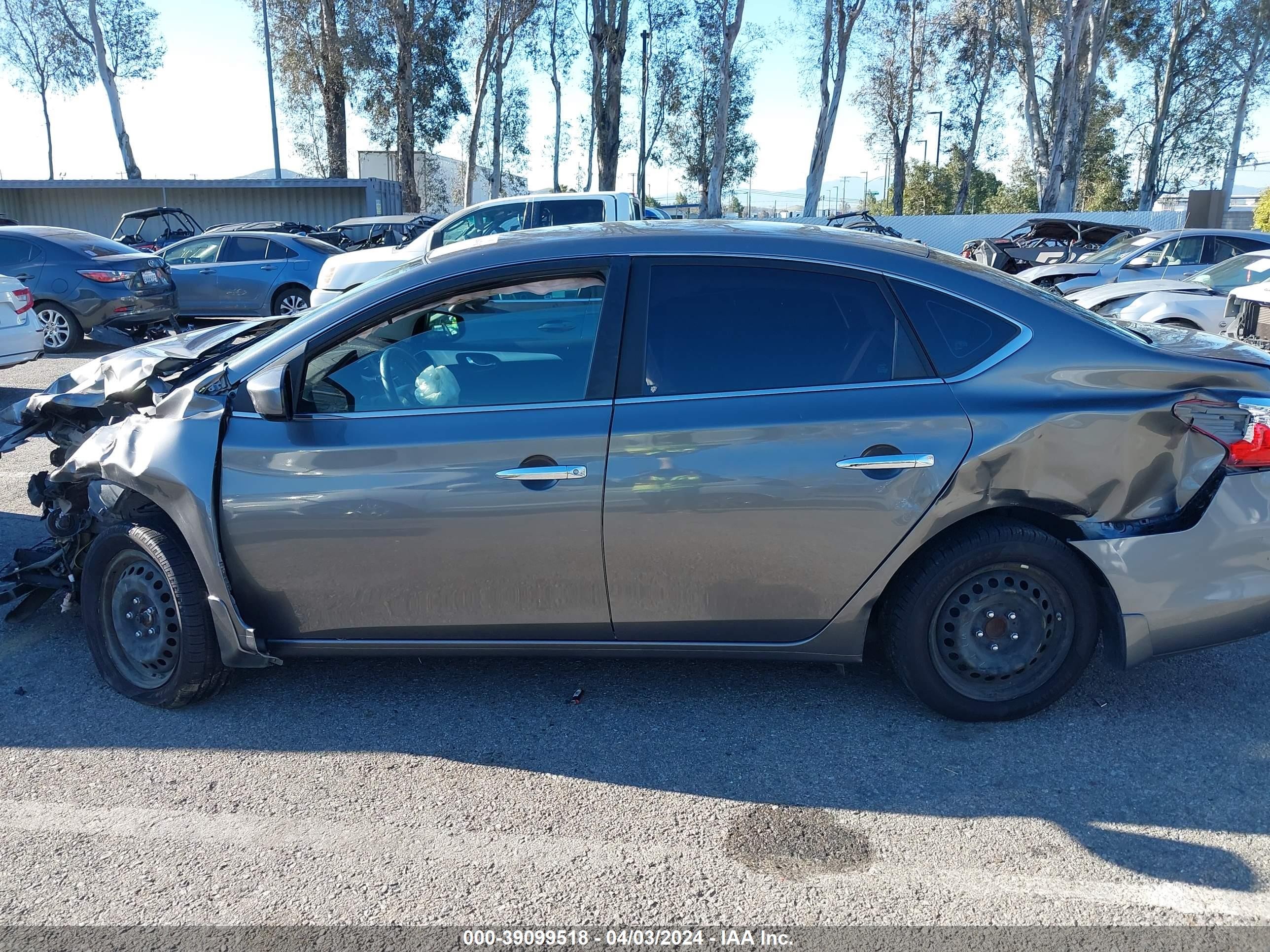 Photo 14 VIN: 3N1AB7AP6GY241261 - NISSAN SENTRA 