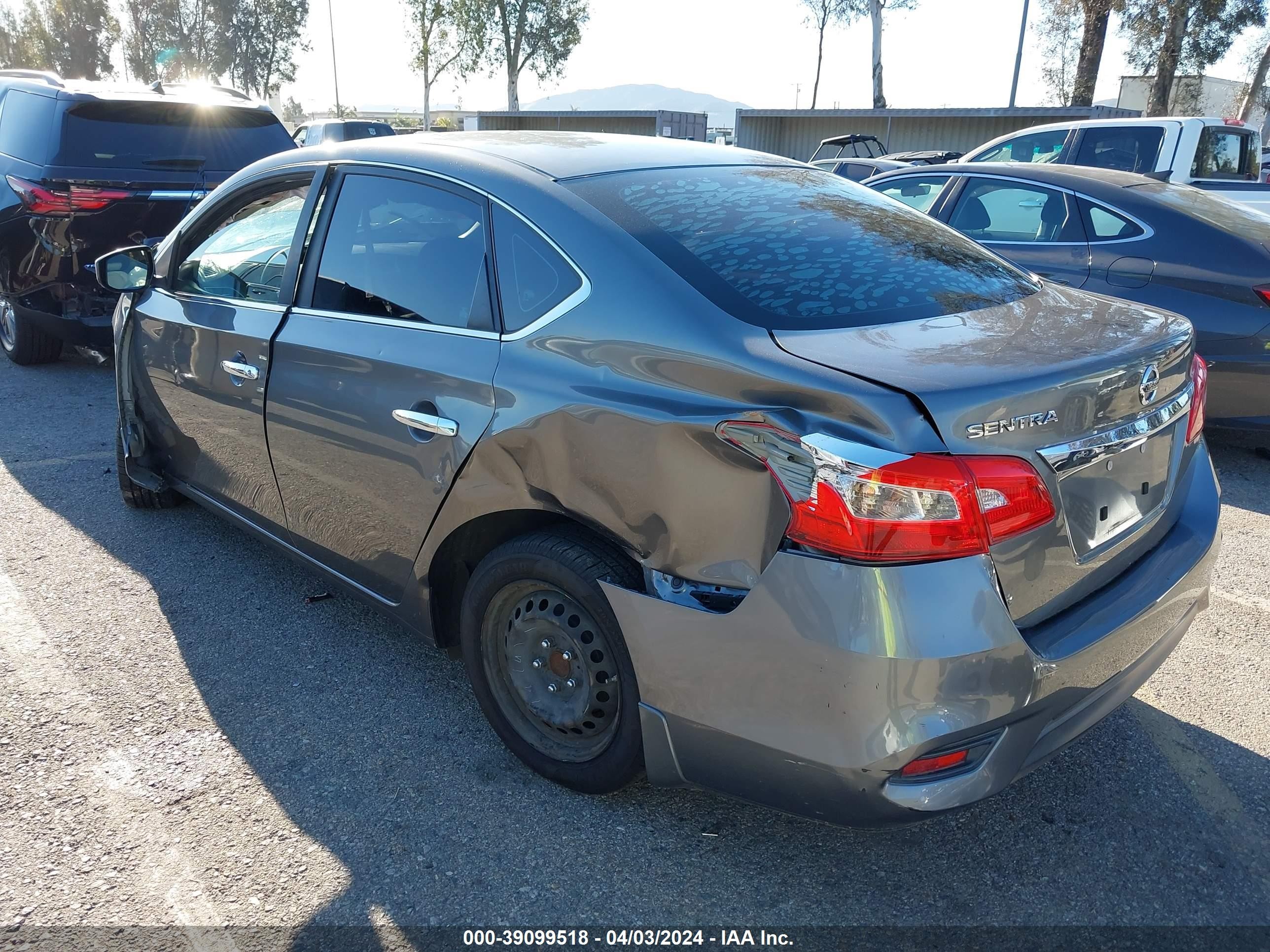 Photo 2 VIN: 3N1AB7AP6GY241261 - NISSAN SENTRA 