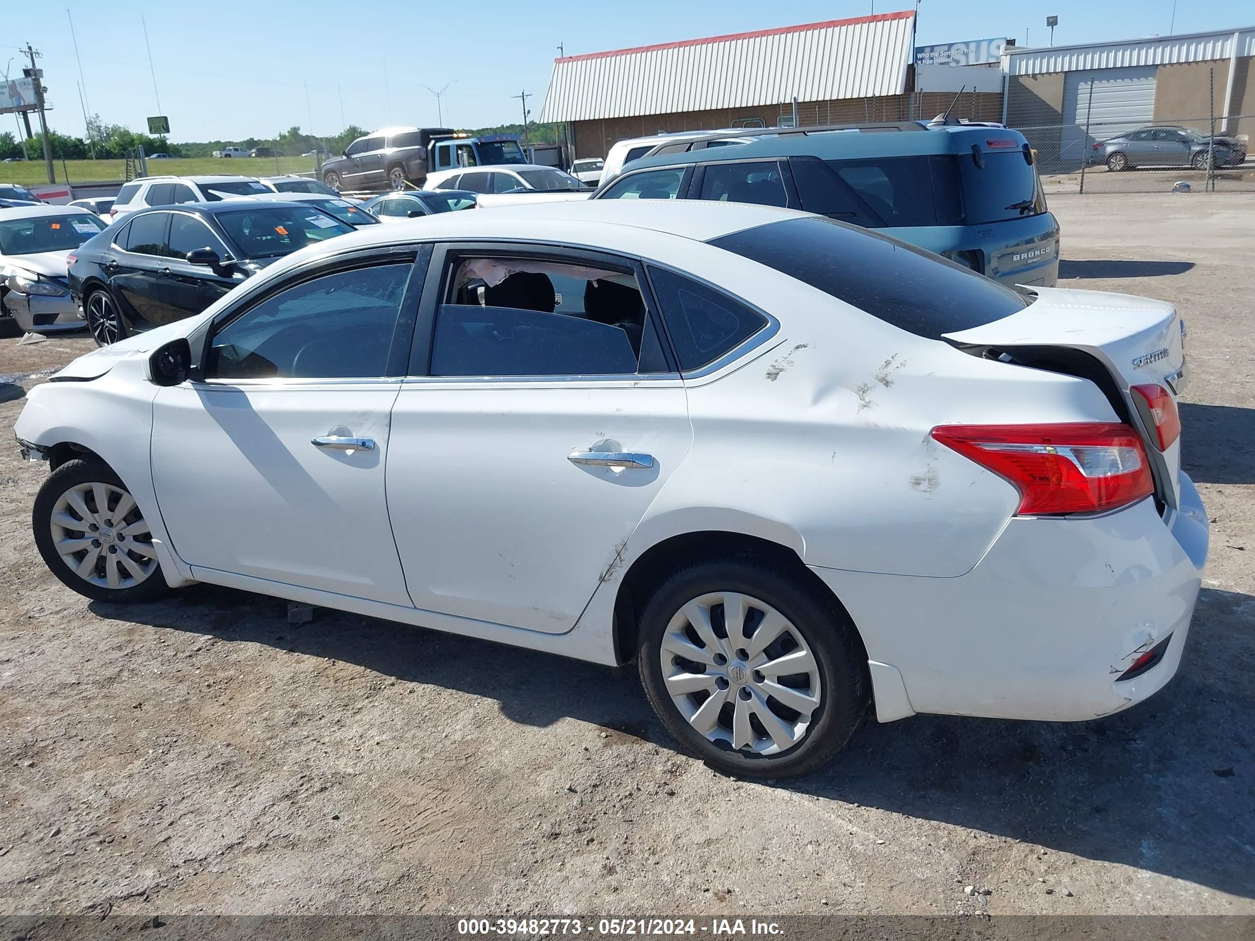 Photo 12 VIN: 3N1AB7AP6GY263566 - NISSAN SENTRA 