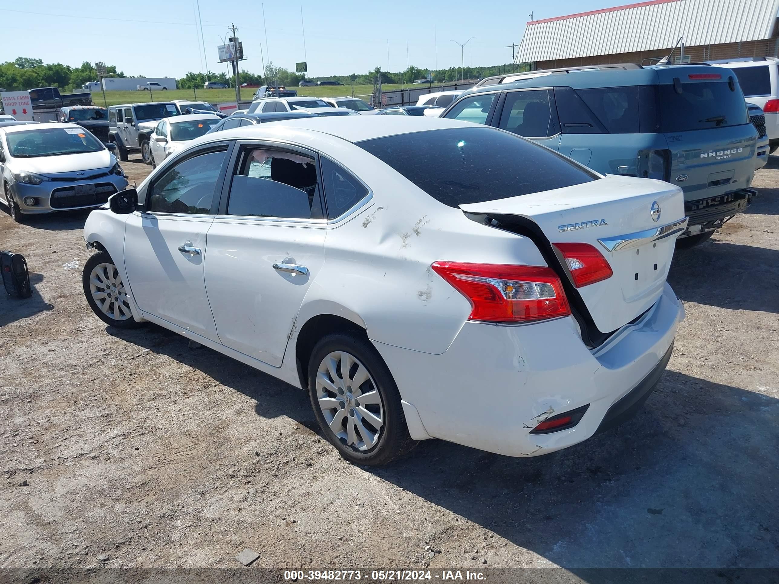 Photo 2 VIN: 3N1AB7AP6GY263566 - NISSAN SENTRA 