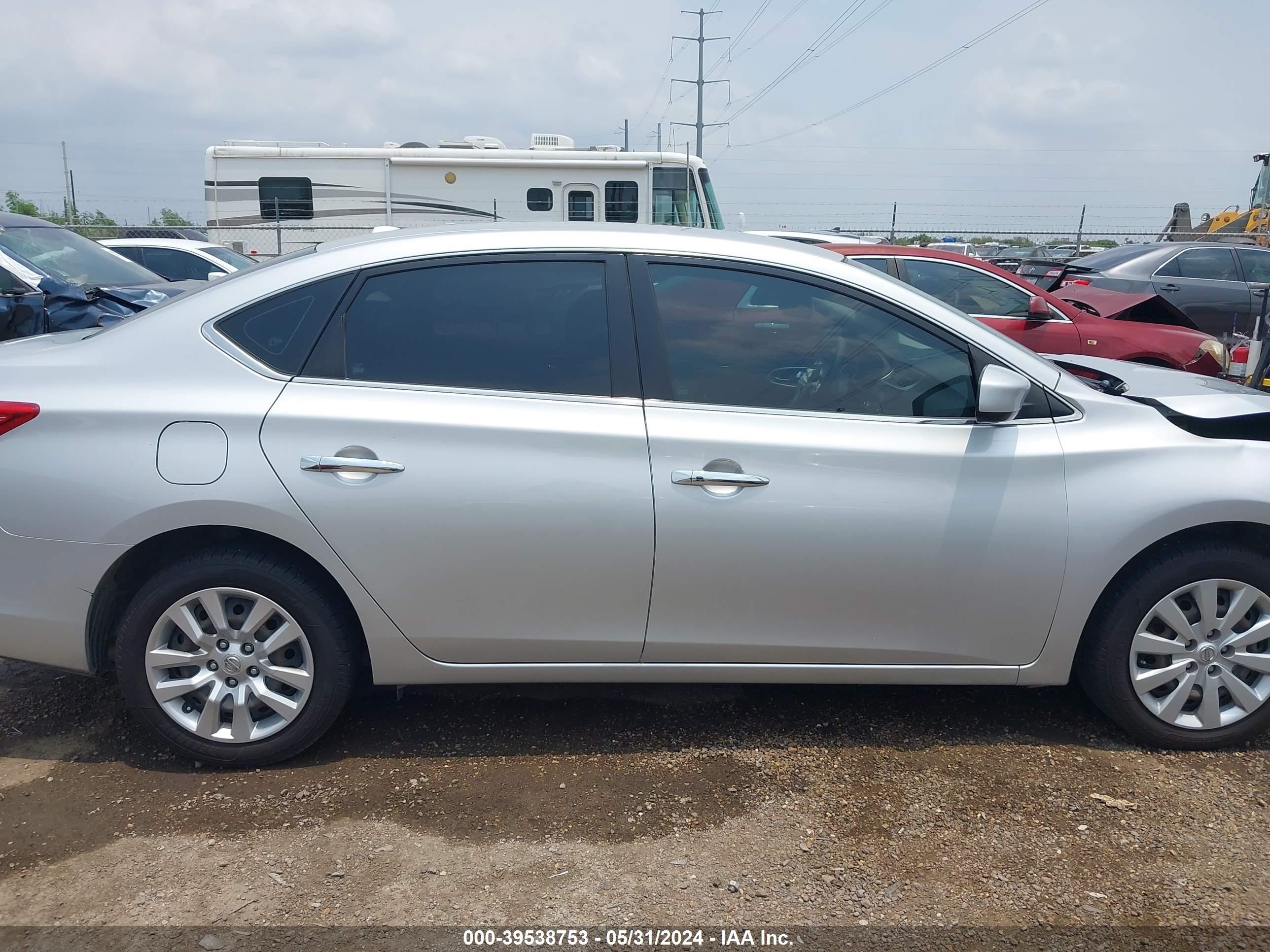 Photo 11 VIN: 3N1AB7AP6HL675758 - NISSAN SENTRA 