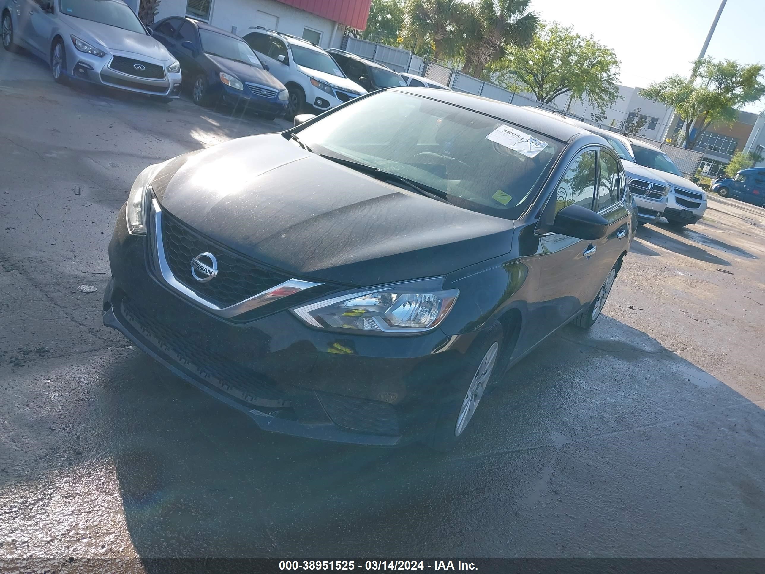 Photo 1 VIN: 3N1AB7AP6HY325064 - NISSAN SENTRA 