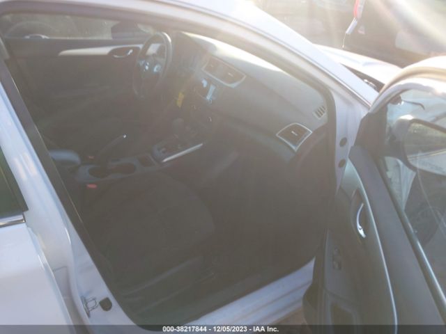 Photo 4 VIN: 3N1AB7AP6JY246161 - NISSAN SENTRA 