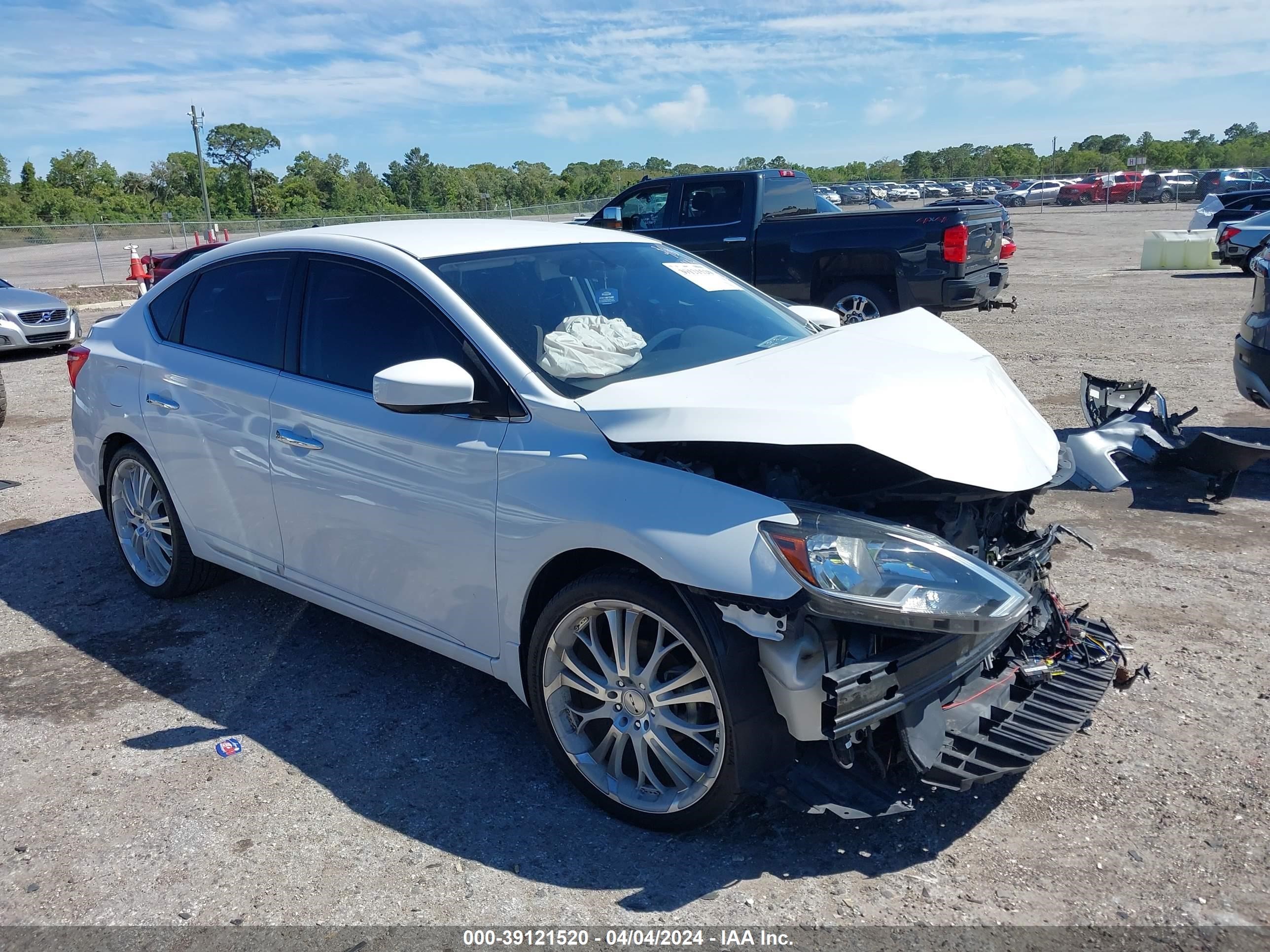 Photo 0 VIN: 3N1AB7AP6JY317990 - NISSAN SENTRA 