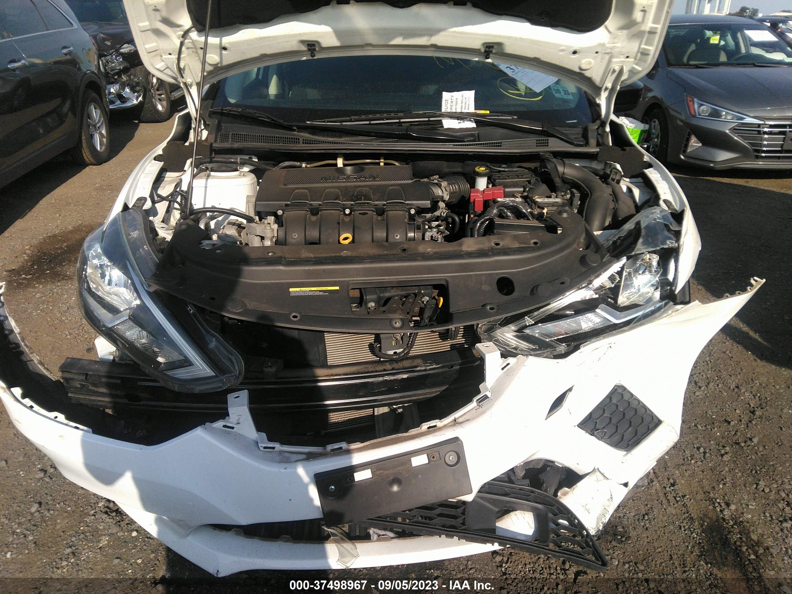 Photo 9 VIN: 3N1AB7AP6JY320162 - NISSAN SENTRA 