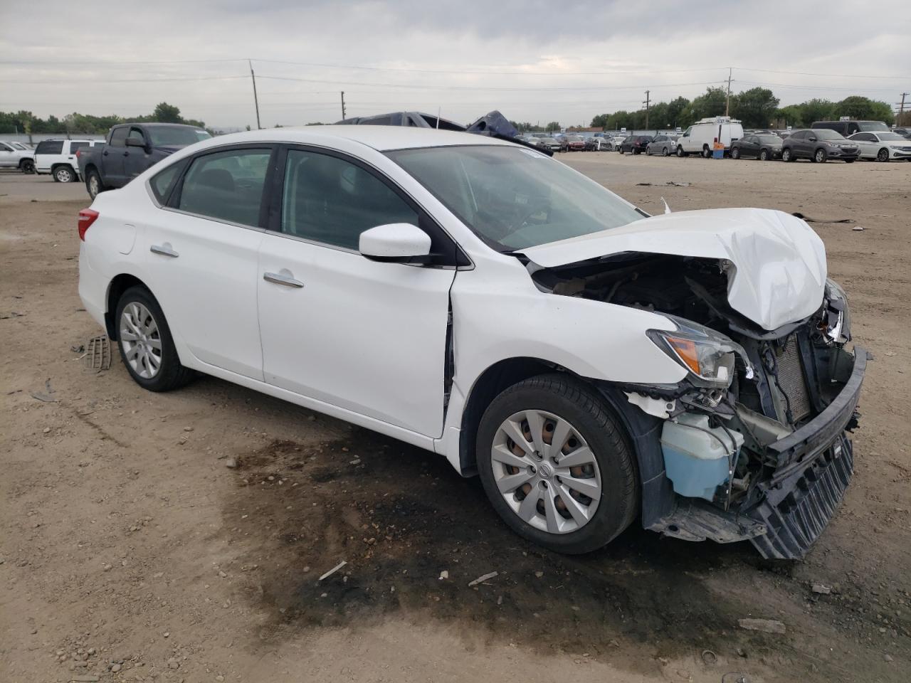 Photo 3 VIN: 3N1AB7AP6JY321117 - NISSAN SENTRA 