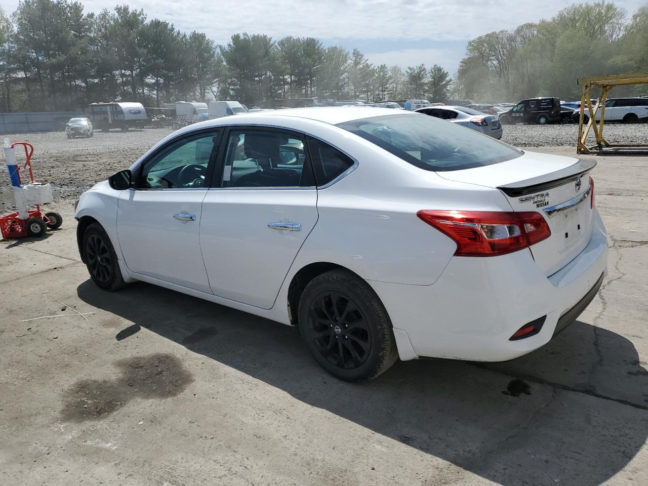 Photo 1 VIN: 3N1AB7AP6JY325684 - NISSAN SENTRA 