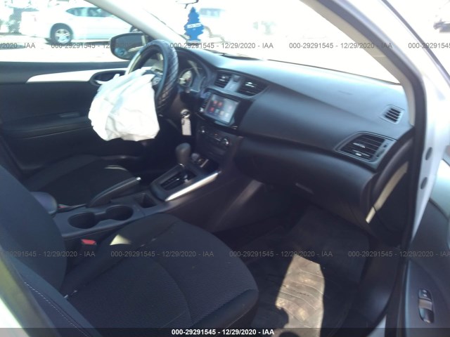 Photo 4 VIN: 3N1AB7AP6KY235758 - NISSAN SENTRA 