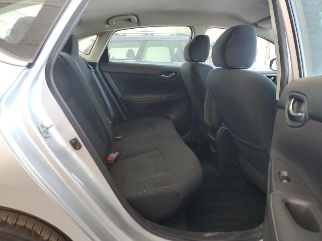 Photo 9 VIN: 3N1AB7AP6KY263740 - NISSAN SENTRA 