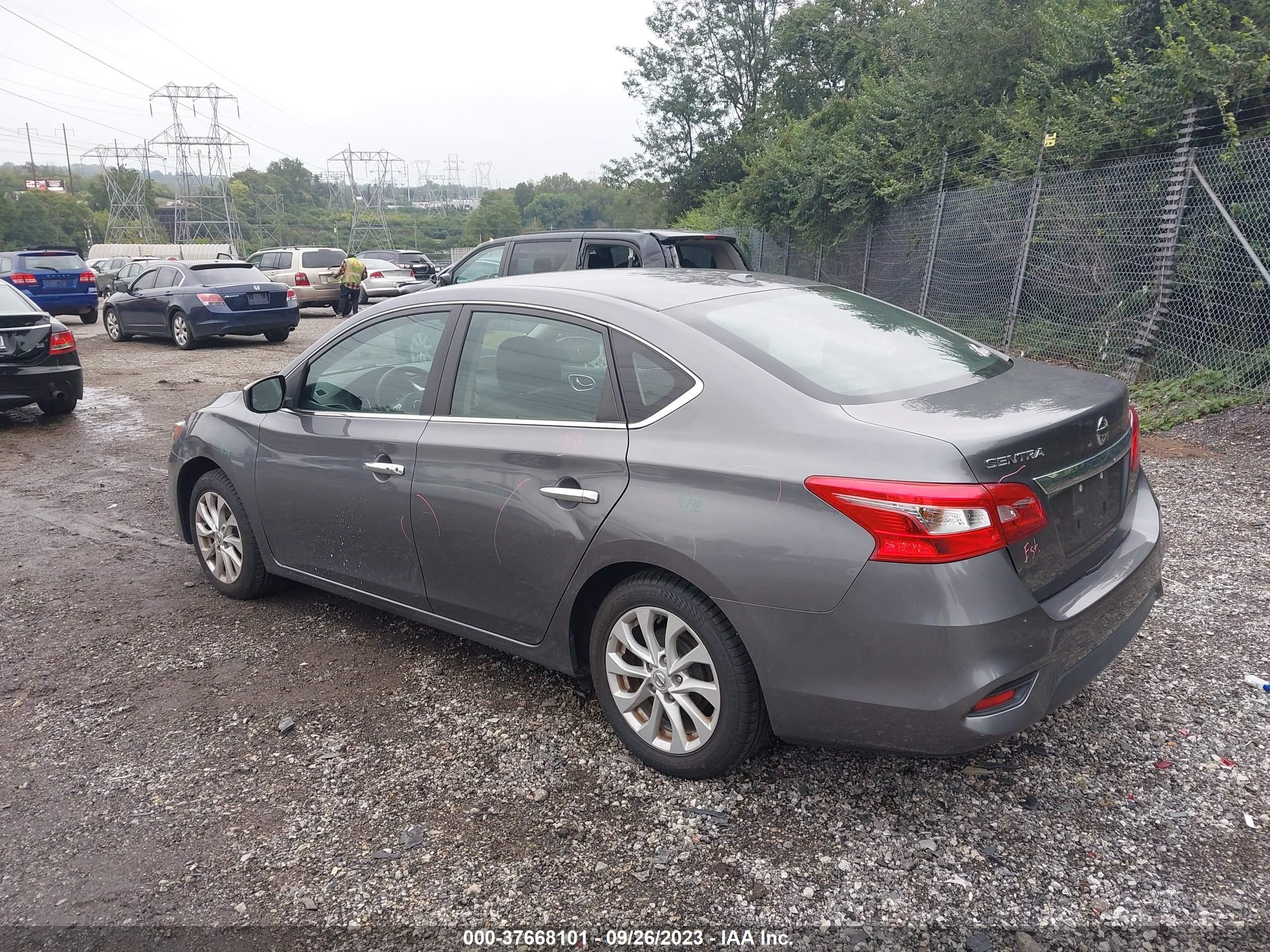 Photo 2 VIN: 3N1AB7AP6KY317053 - NISSAN SENTRA 