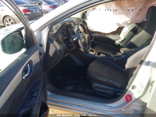 Photo 4 VIN: 3N1AB7AP6KY322298 - NISSAN SENTRA 