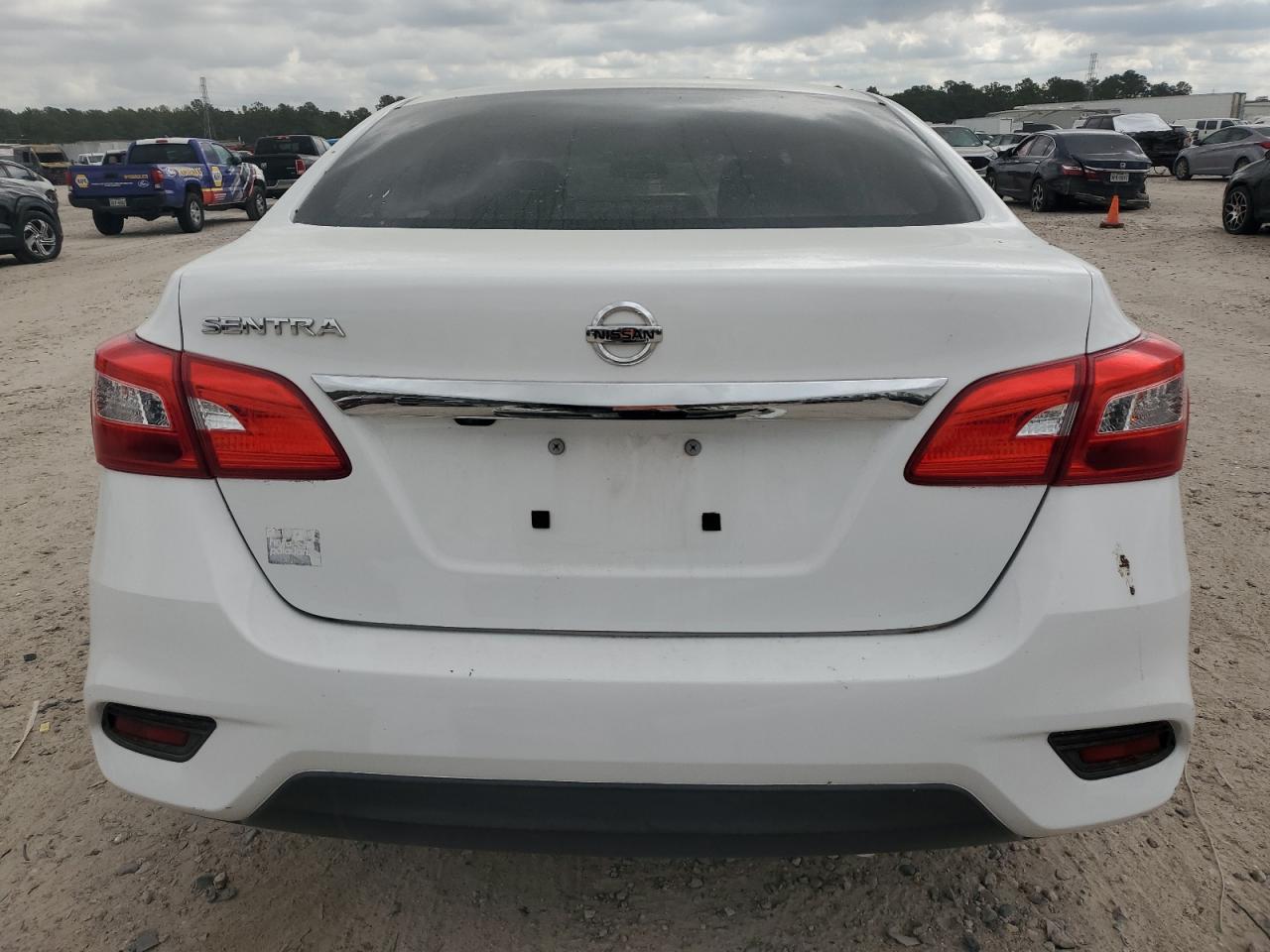 Photo 5 VIN: 3N1AB7AP6KY326688 - NISSAN SENTRA 