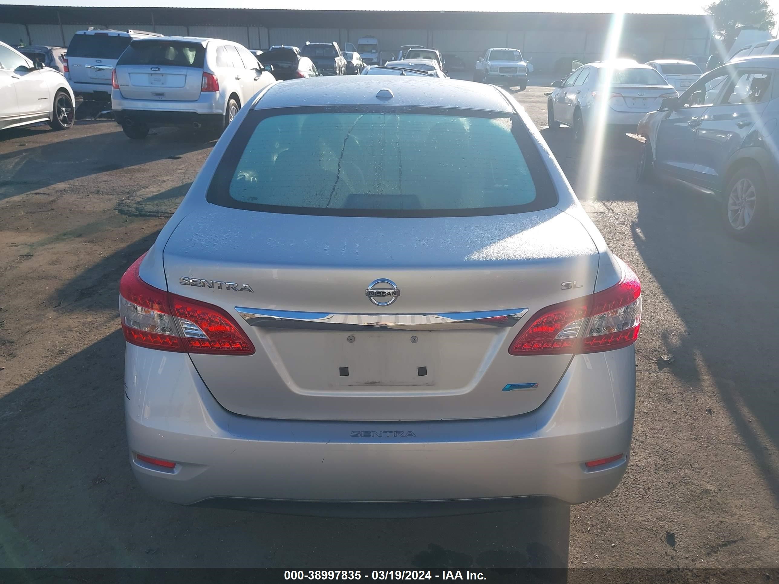 Photo 15 VIN: 3N1AB7AP7EY303019 - NISSAN SENTRA 