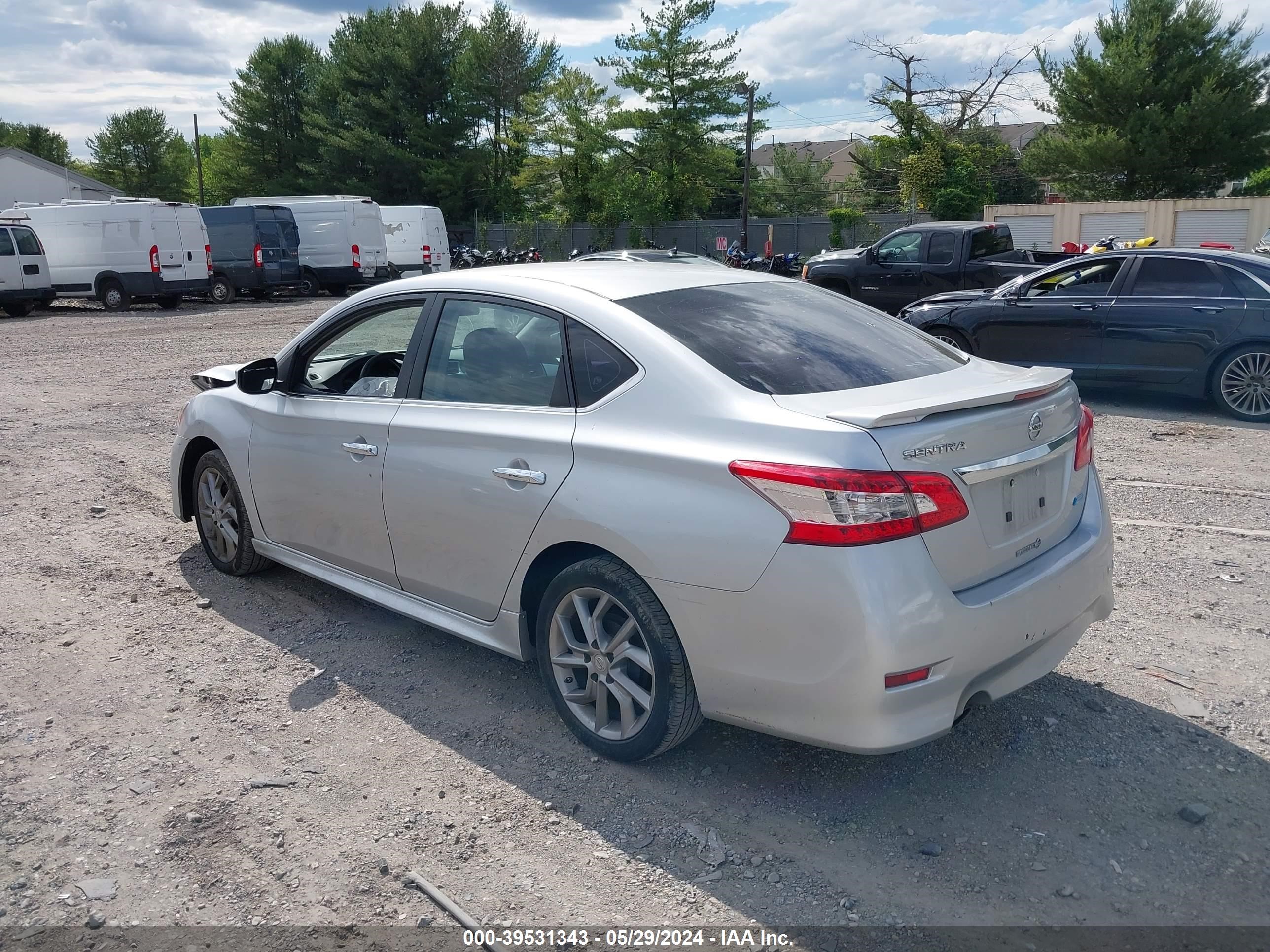 Photo 2 VIN: 3N1AB7AP7EY325201 - NISSAN SENTRA 